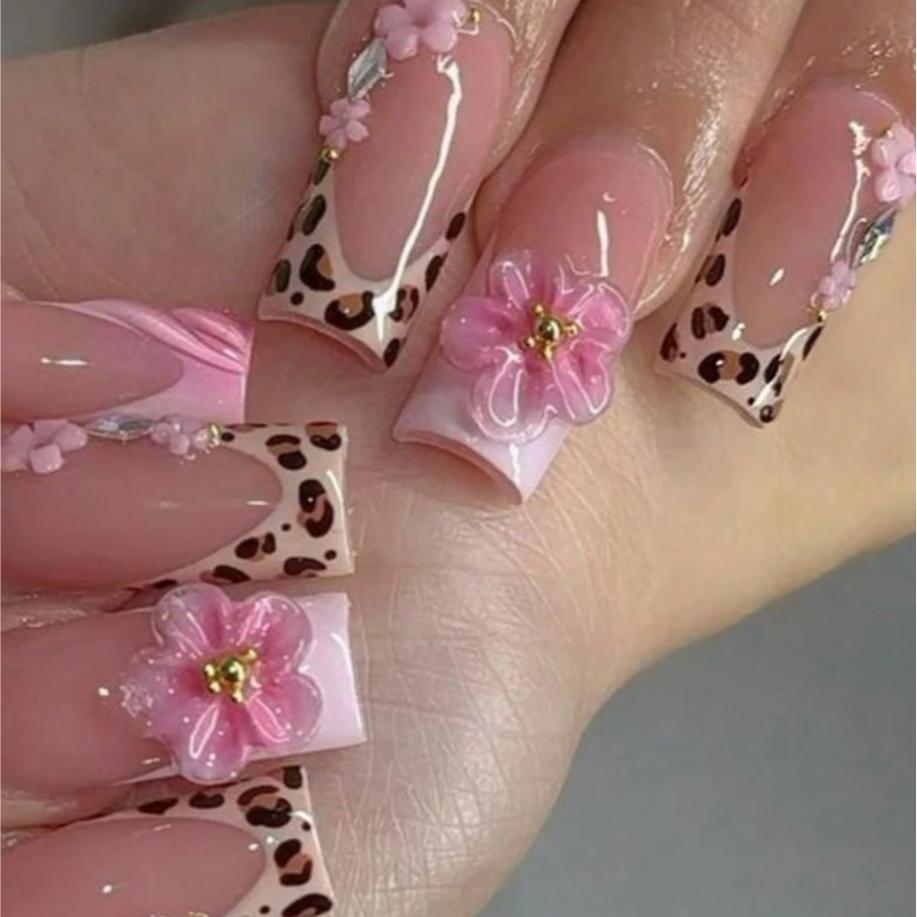 10pcs Y2K Style Leopard Print Pink Flower Press On Nails, Gold Bead Square Nails, Salon Quality Nails, Nude Pink Gradient, Sparkling Diamond Embellishment, Suitable For Daily, Party, Outdoor Use