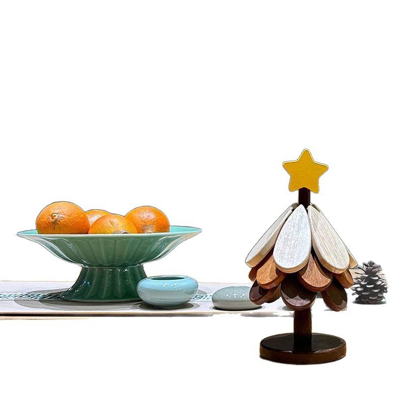 Christmas Tree Heat-Resistant Pad, Elegant Round Wooden Table Mat, Creative Pot Lid, Cup Holder, Bowl Protector, Decorative Piece