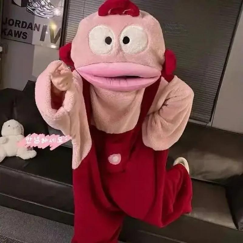 Funny Onesie Set, Comfortable Loose Hooded Flannel Pajamas - 2 Piece Set Includes Sleepwear + Shoes, Soft Skin-Friendly Long Nightgown，ugly fish