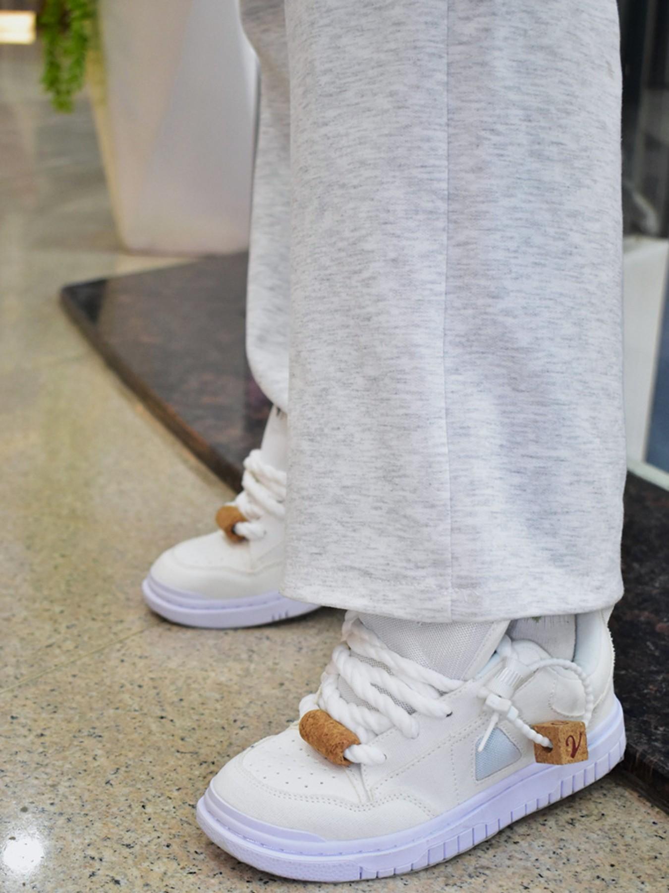 Men's Canvas Shoes, Fashionable Solid Color Breathable Low Top, Casual Round Toe Flatform, Anti-Slip Durable, Size 48, All Seasons