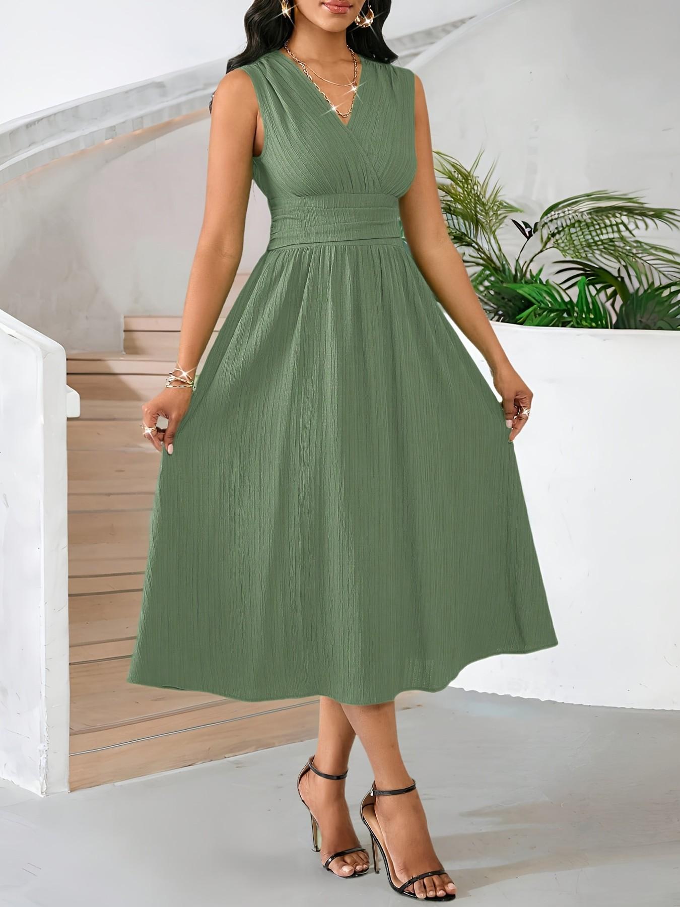 Women's Comfortable Minimalist Sleeveless Textured Ruched Dress for Office Wear & Summer Events