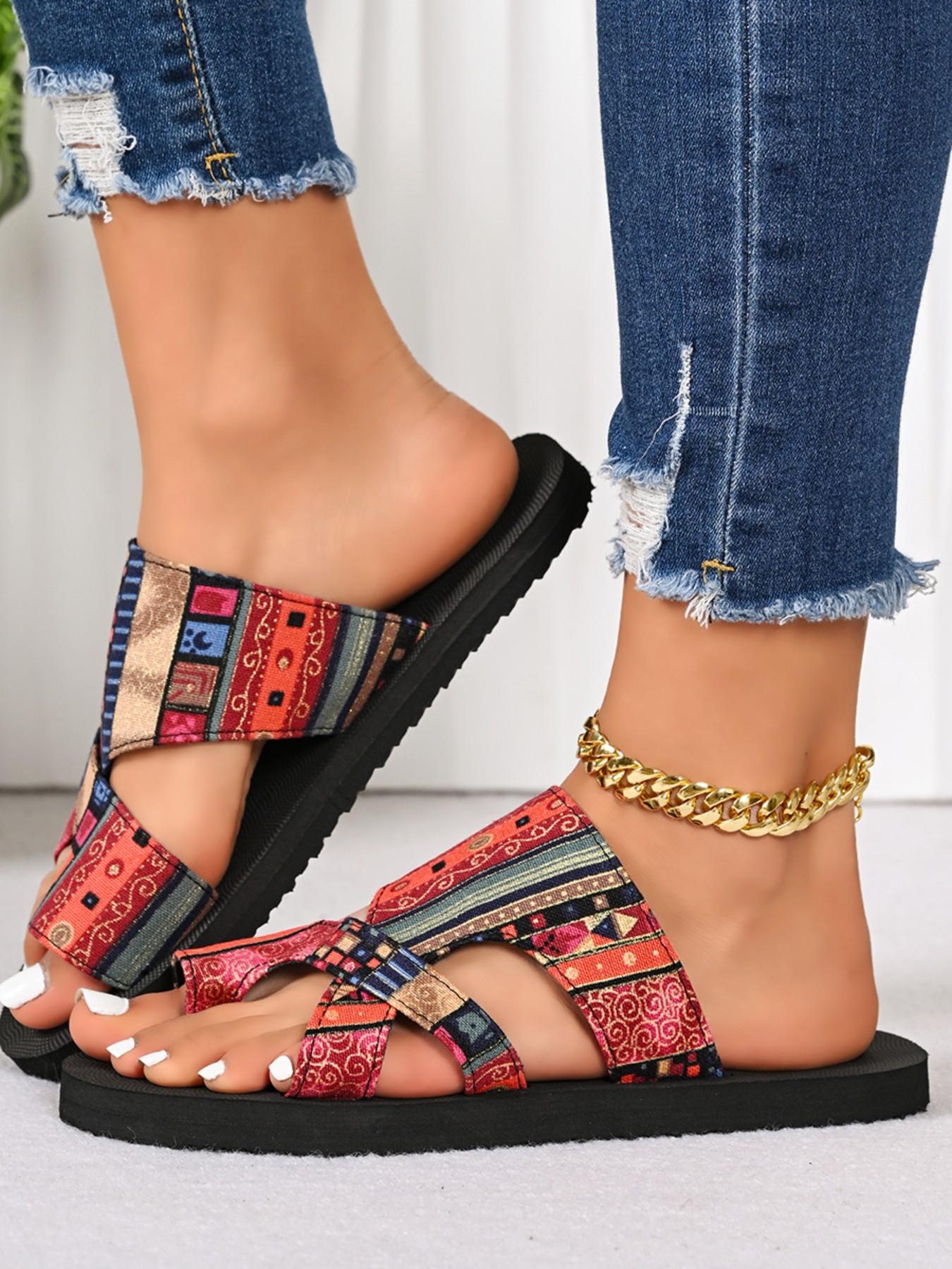 Summer New Ethnic Style Thick Sole Sandals for Women, Vintage Print Flip Flops, Outdoor Anti-Slip Beach Shoes, Comfortable and Stylish