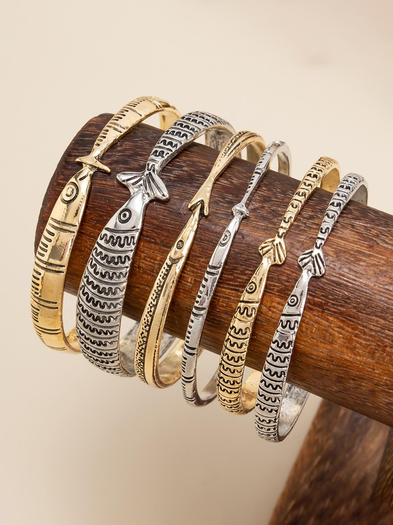 Women's 6-Piece Retro Tribal Alloy Cuff Bangle Set - Carved Fish Pattern, Ocean Theme, Layered Jewelry Stack, Vintage Tribal Art, Unisex Arm Candy Accessories, Fashion Bracelets Costume Jewelry