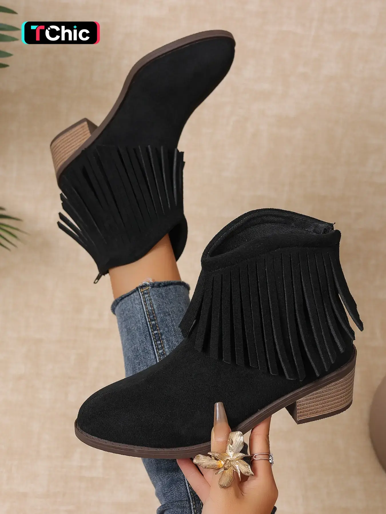 Women's Fringe Ankle Boots, Western Style Fringe and Low Heel Design, Fashionable Trendy Shoes, Perfect for Casual