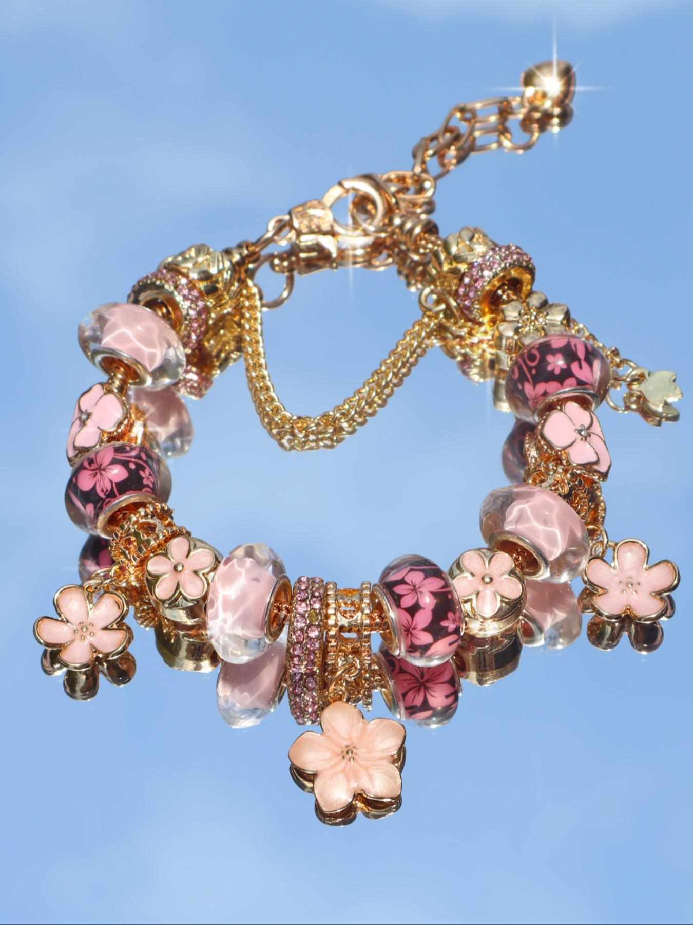 Vintage Cherry Blossom Charm Bracelet, Classic Flower Charm Bracelet, Best Friend Gift Bracelet, Elegant Jewelry Accessory