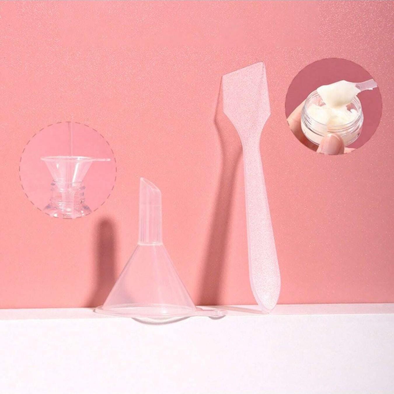 7-Piece Travel Essentials Set, Includes Empty Bottles & Spray Bottle, Portable Makeup Mirror & Comb Kit, Ideal for Trips, Travel Containers