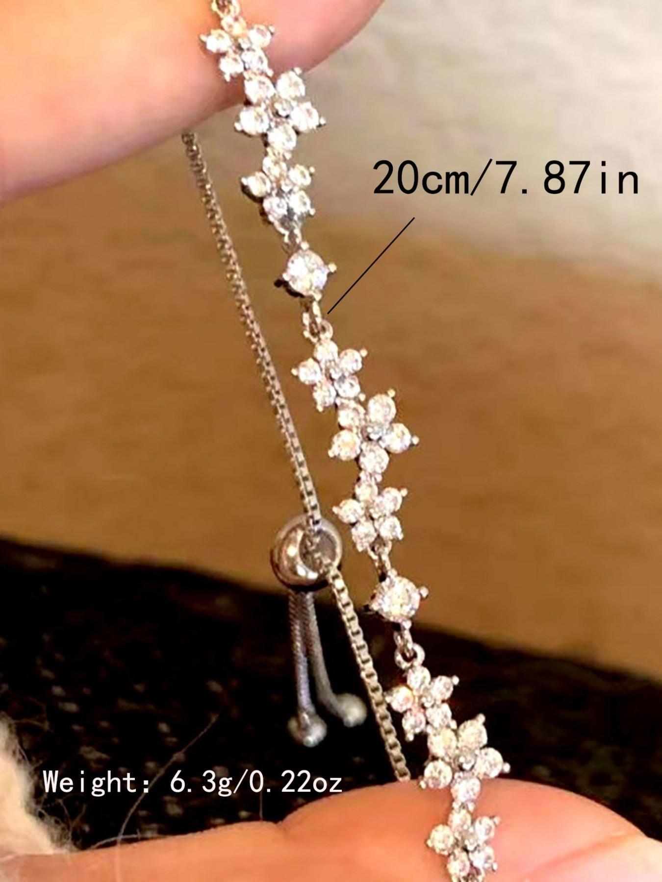 Elegant Rhinestone Clover Flower Bracelet, Ladies' Evening Party Jewelry, Stylish Accessory for Special Occasions, Unique Handmade Design