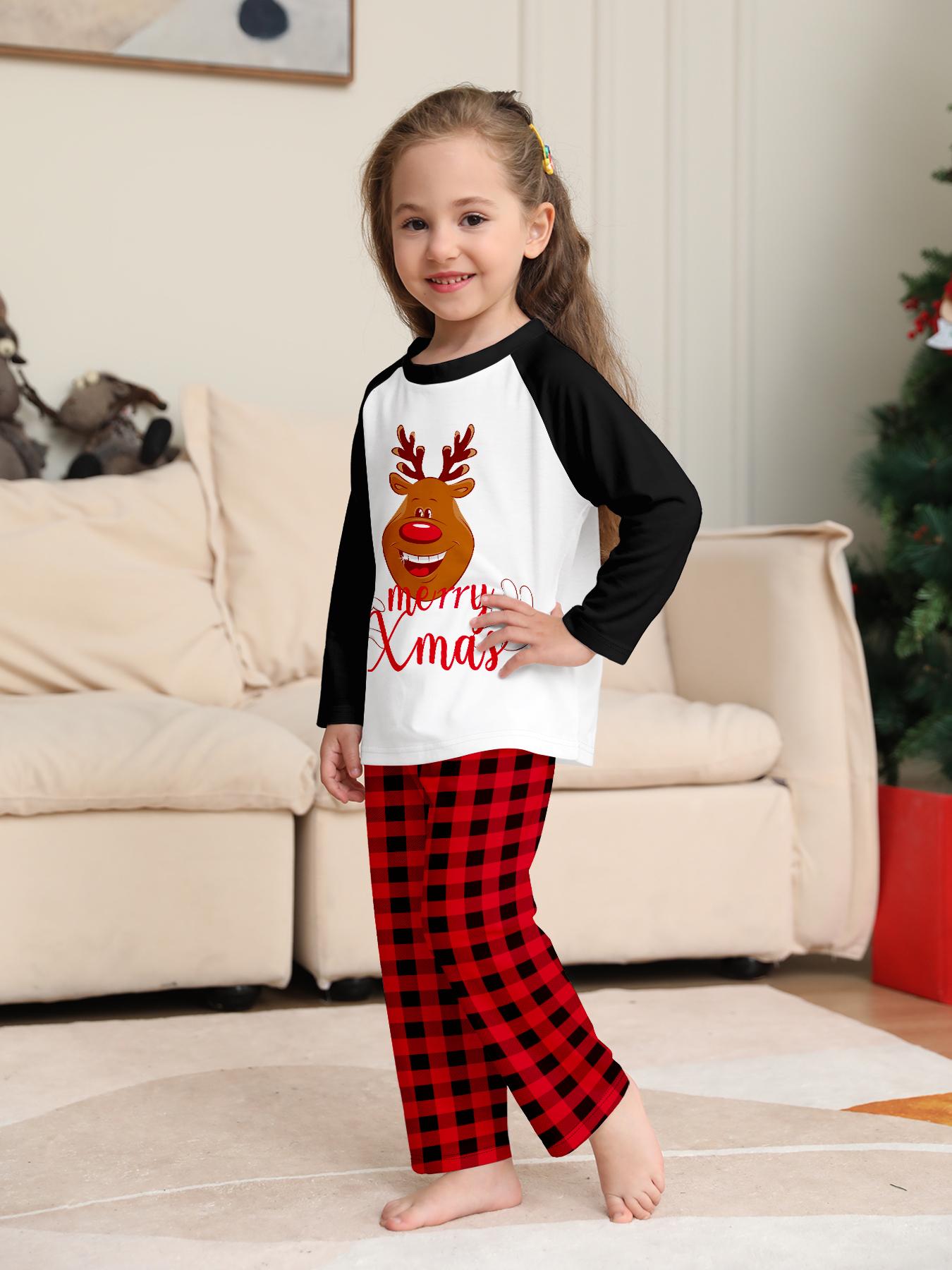 Two-Piece Christmas Pajama Set for Kids, Cute Cartoon Reindeer Print, Fitted Long Sleeve Sleepwear, All Seasons Comfortable Fit