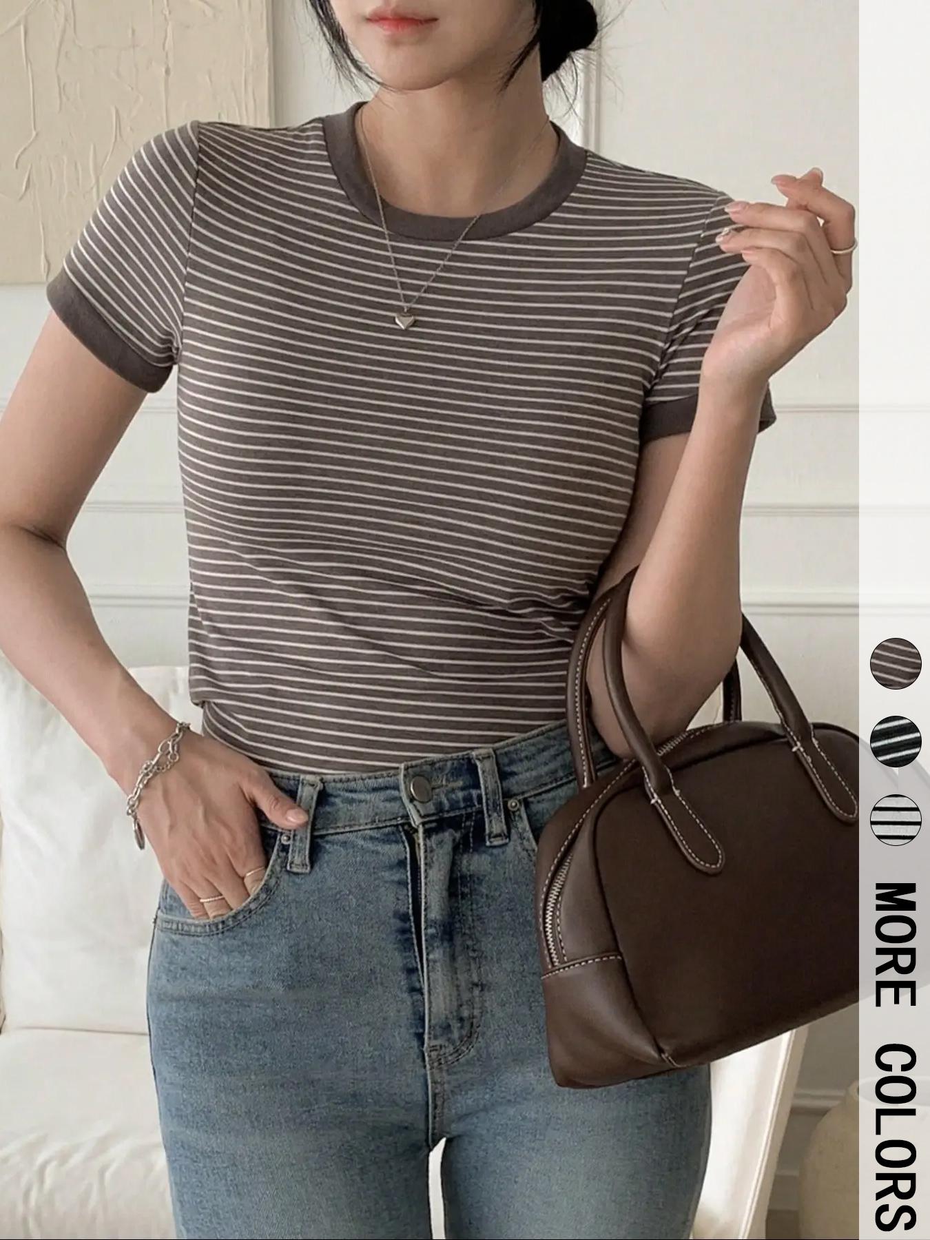 Women's Striped Print Round Neck Tee, Casual Short Sleeve T-shirt, Ladies Summer Clothes for Daily Wear