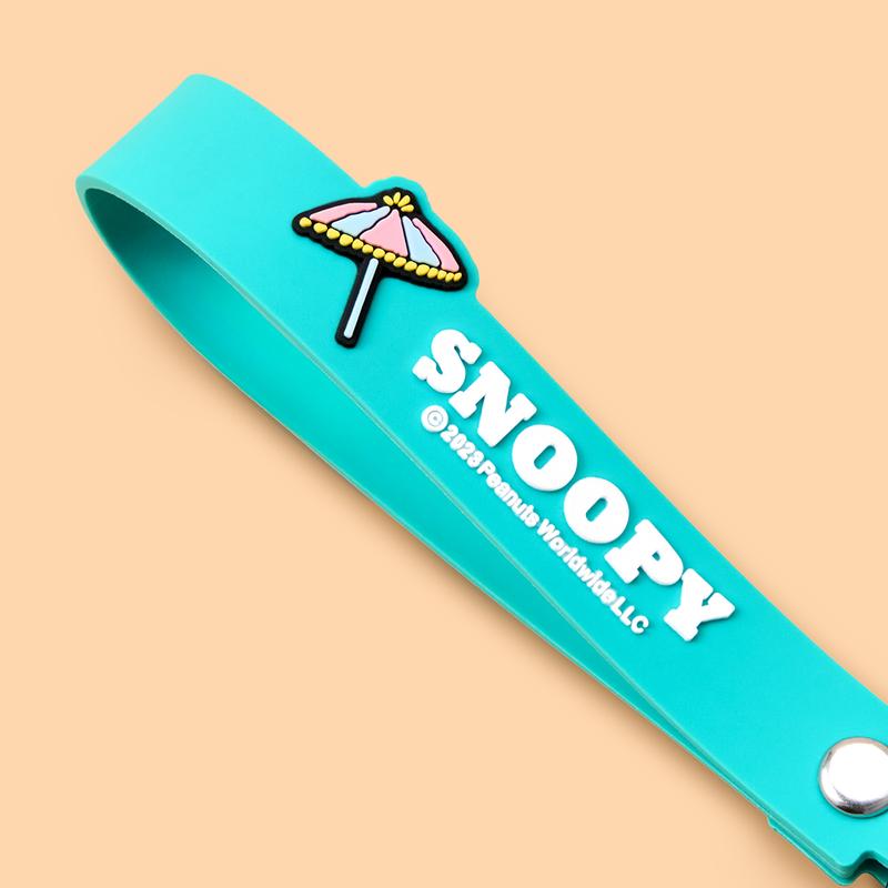 [Holiday Special]Snoopy’s Sunny Journey: 3D Figurine Keychains,Exquisite 3D Craft,Durable Material,Cute/Adorable,Bag Charm/Bag Accessory,Holiday & Holiday Haul