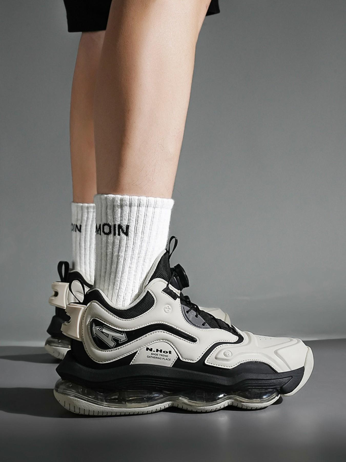 Men's Casual Sport Shoes, High-Quality High-Top Air Cushion Basketball Shoes, Rotating Button No Laces, Trendy Large Size Outdoor Student Sports Shoes