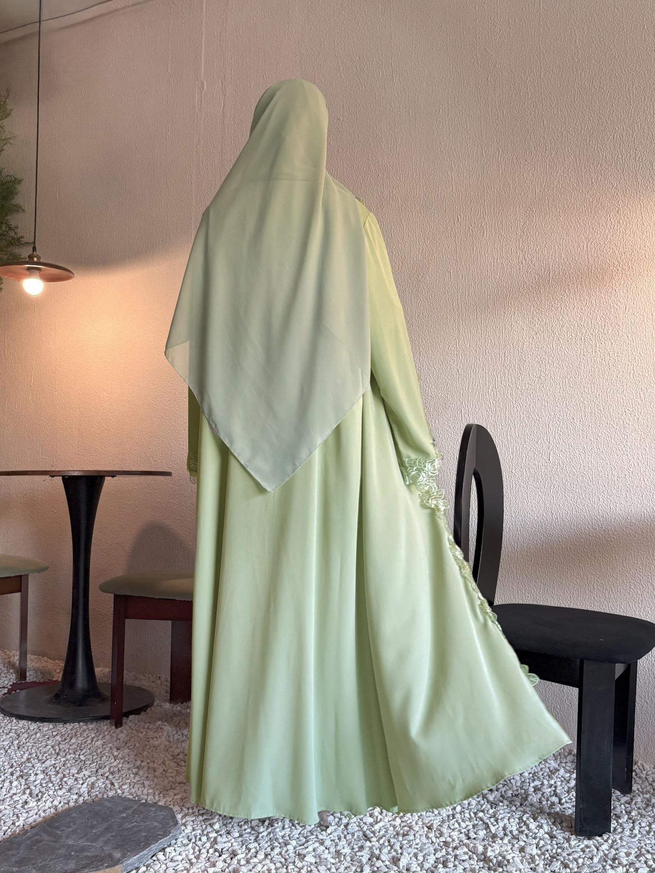 Elegant Floral with Headscarf, Comfortable Open Front Long Robe, Abaya Hijab Set, Perfect for Parties, Vacations, Ramadan, and Festivals