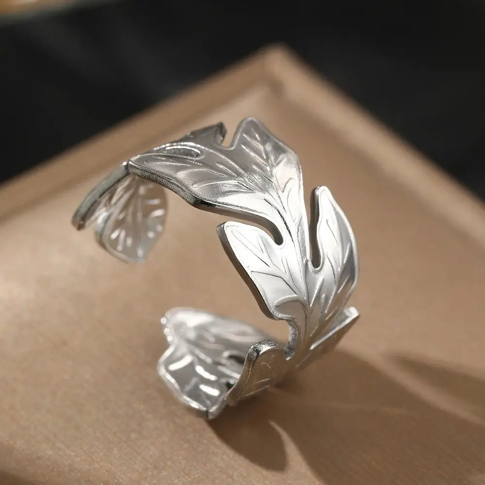 [Maple Leaf Open Ring] Stainless Steel 3D Maple Leaf Vein Texture Hollow Out Design Open Ring - Non-Fading Jewelry for Men Women - Daily Commute Date Party Gift