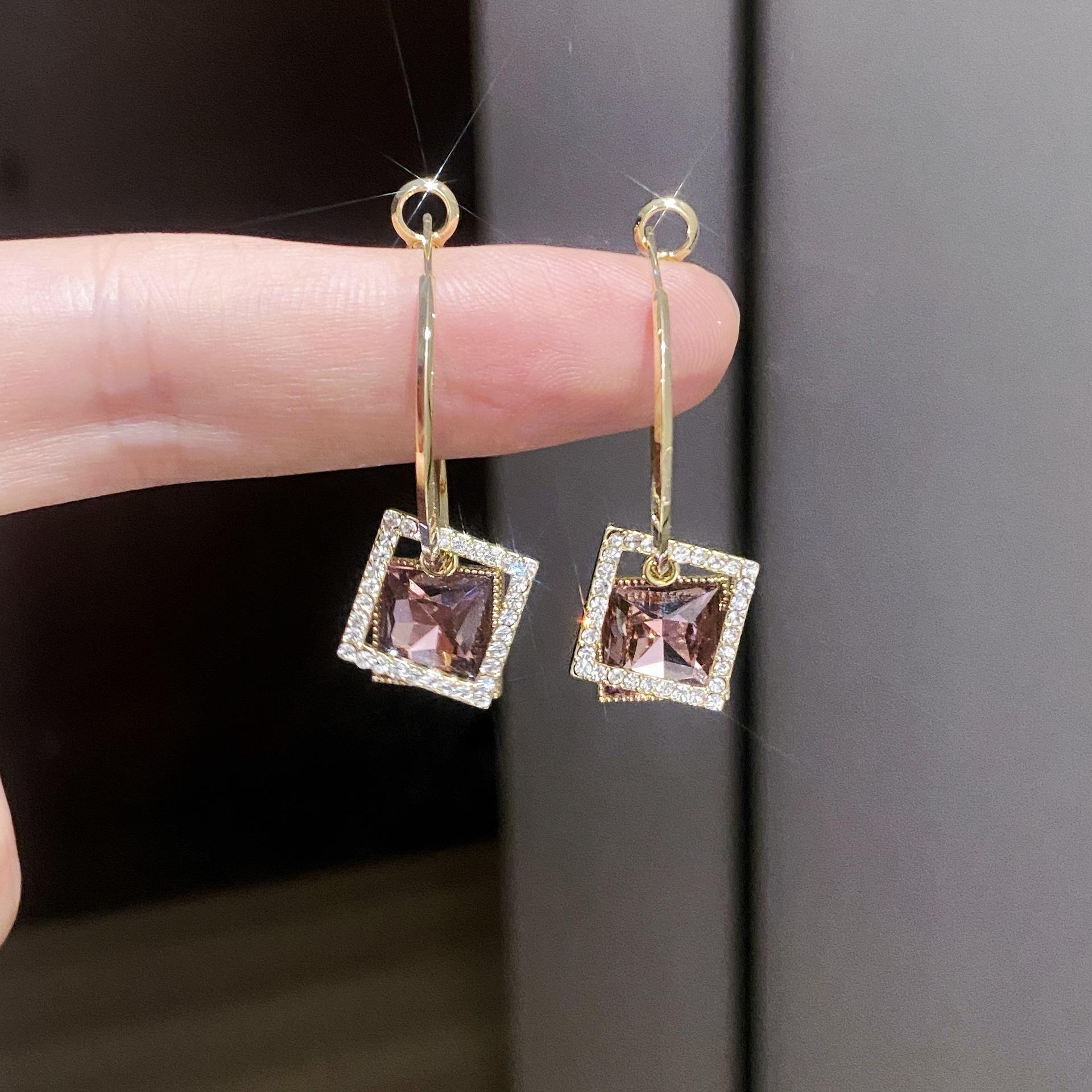 Square Hoop Earrings for Women, Modern Elegant Jewelry with Sparkling Cubic Zirconia and 925 Silver Needle, Female, Adds A Sparkling Allure, Statement Earrings, Unique Earrings
