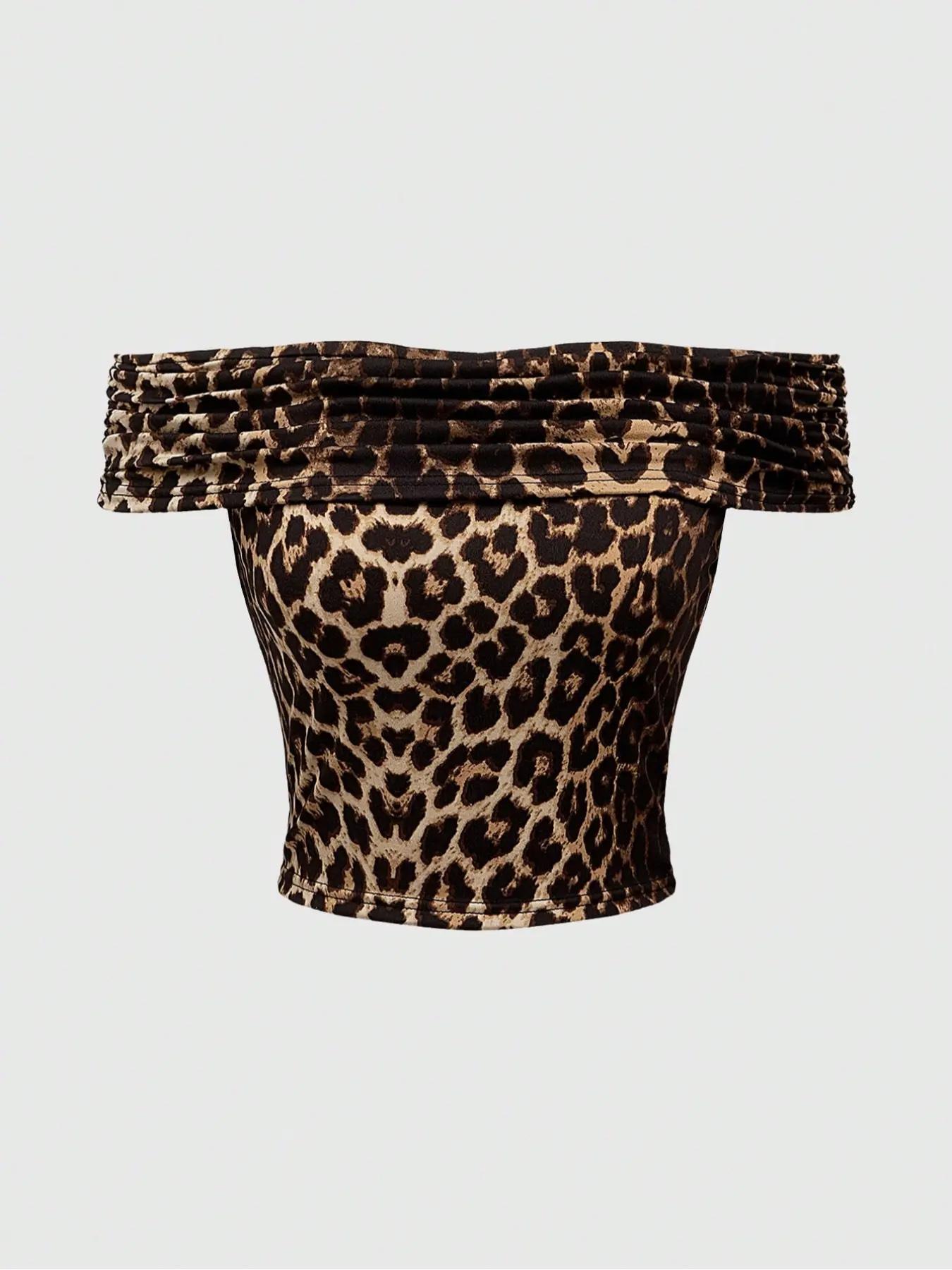 Women's Leopard Print Off Shoulder Crop Tee, Y2K Sexy Vintage Fit Slim Casual T-shirt for Daily Wear, Ladies Clothes for Summer, Womenswear, Top