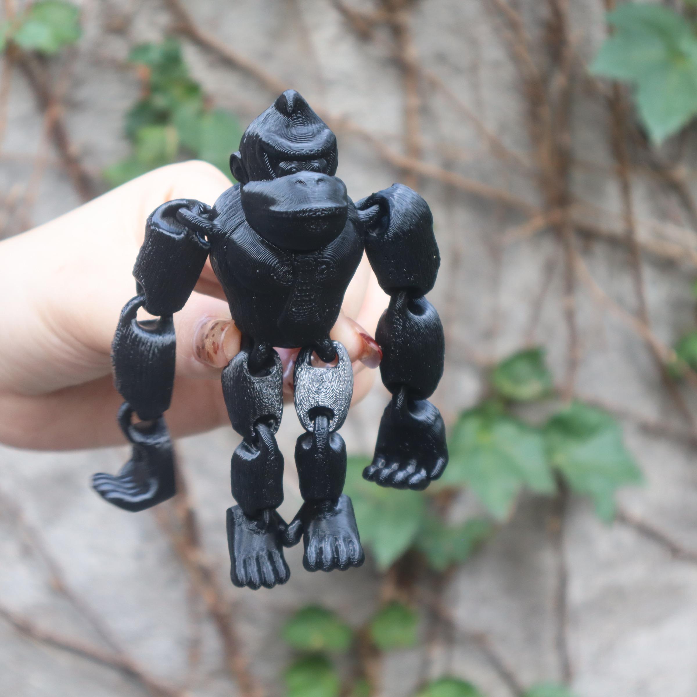 3D Printed Gorilla Figurine Game Dream Doll Set, Jointed, Hanging Door Decor, Home Office Use, Perfect for Birthday Parties, Collectible Figurines
