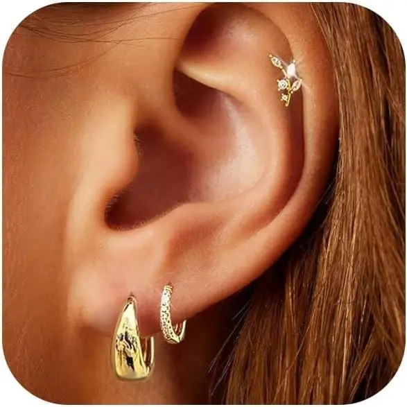 Gold-branch/huggie set