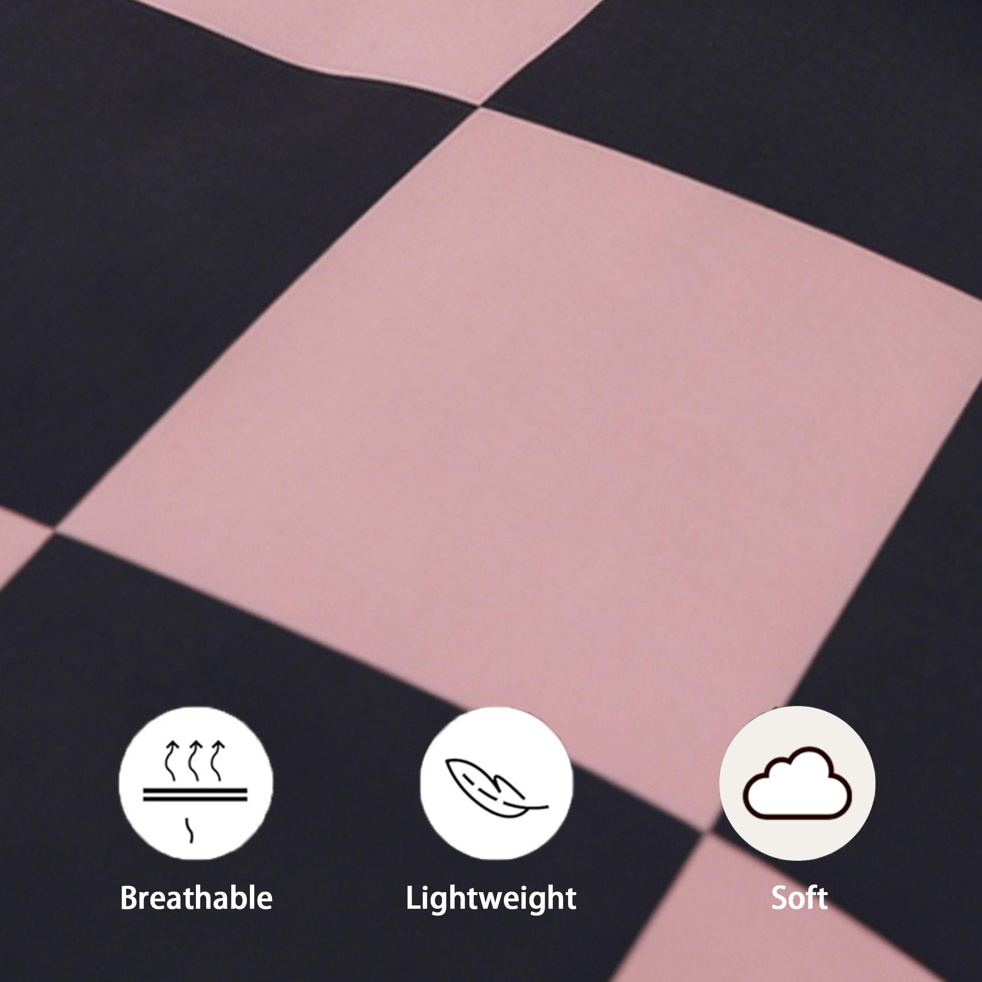 Modern minimalist pink & gray checkered geometric pattern bedding set, 3-piece set includes 1 duvet cover and 2 pillowcases, without inserts.Perfect decoration for the bedroom, soft and comfortable.