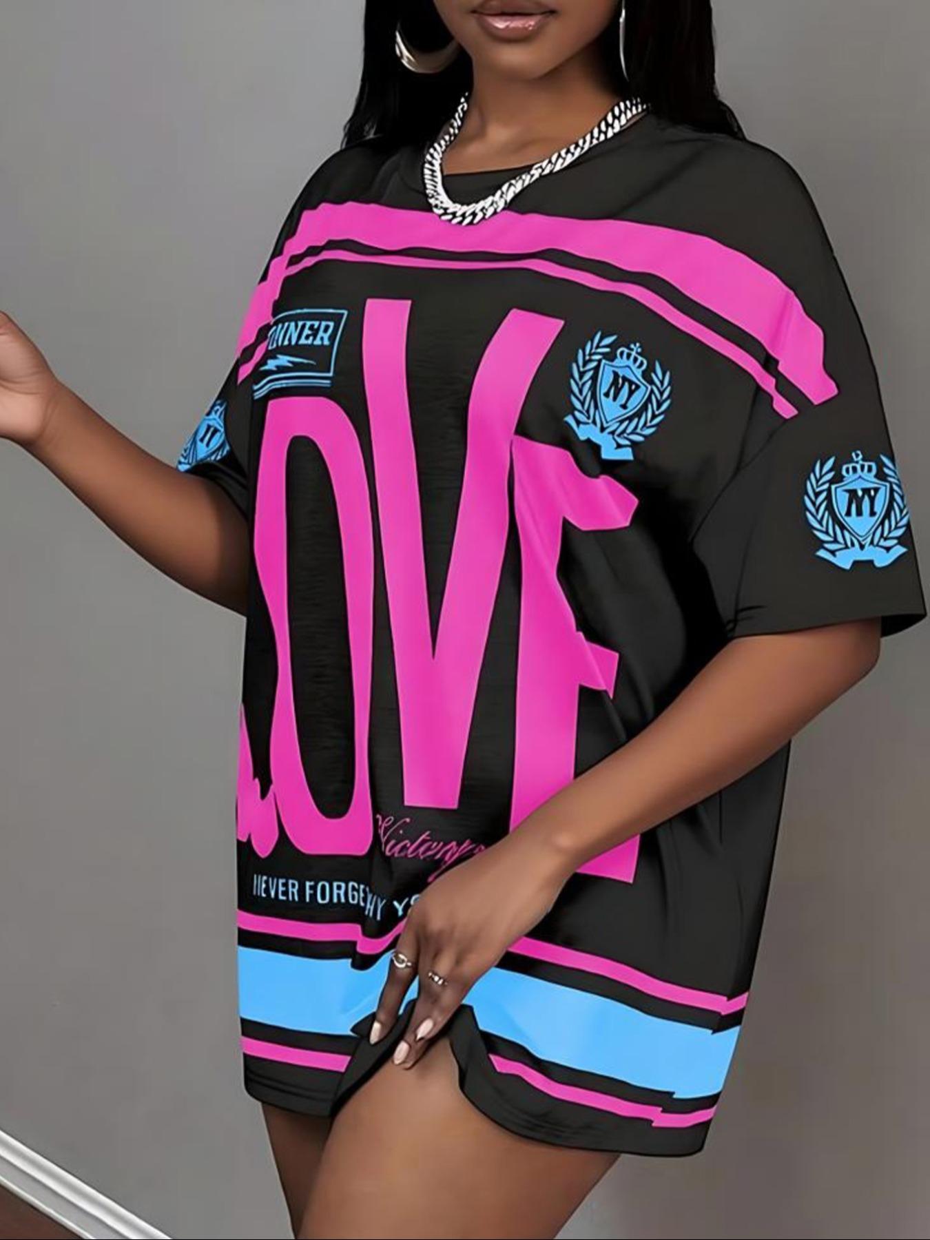 Plus Size Women's Street Style Colorblock Short Sleeve Top, Love Letter Print with Text and Striped Elements, Loose Fit, Comfortable Fabric