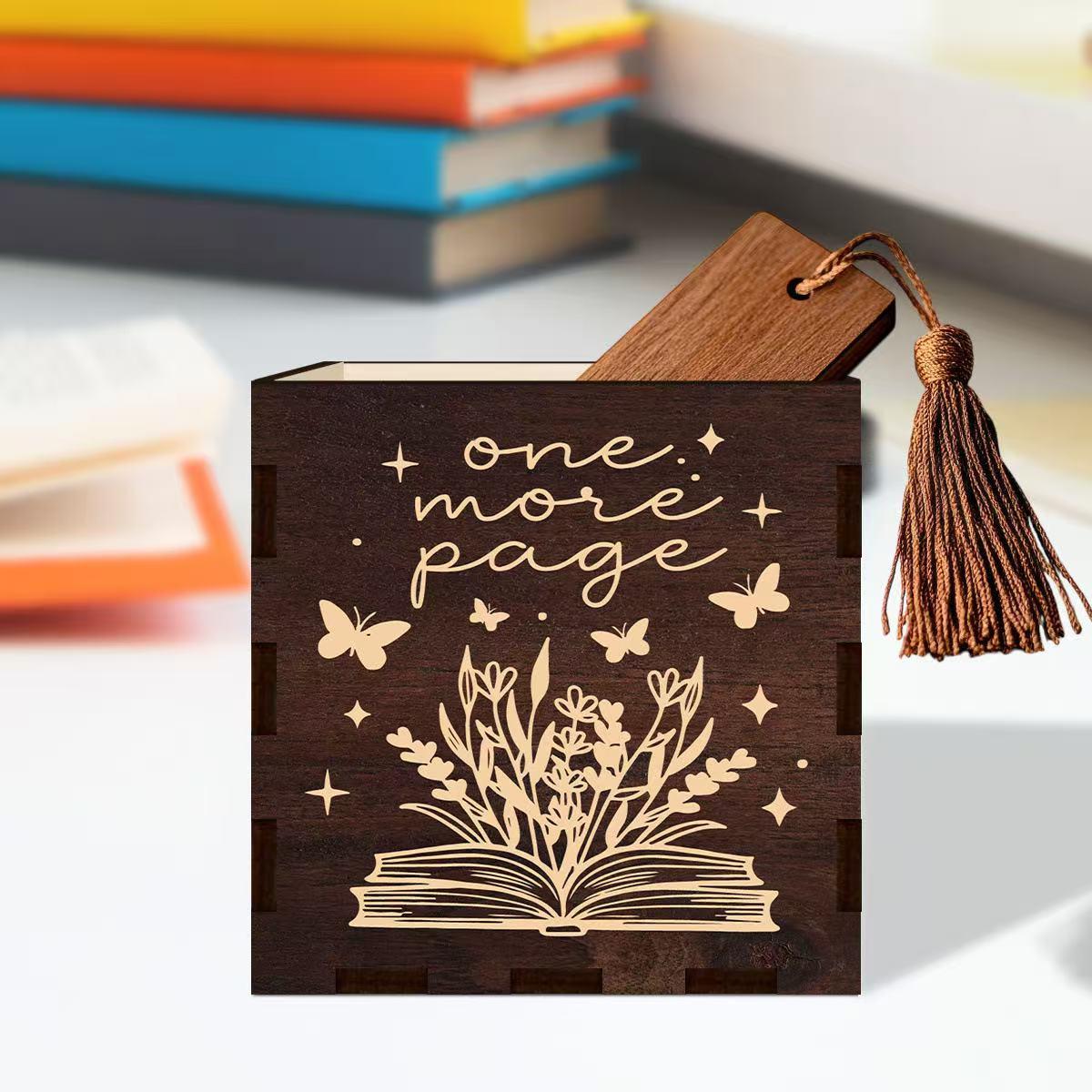 Square Bookmark Clip, Book Lover Gift, Office Supplies, Desk Accessories, End-Of-Year Present, Ideal for Librarians, Teachers, Women