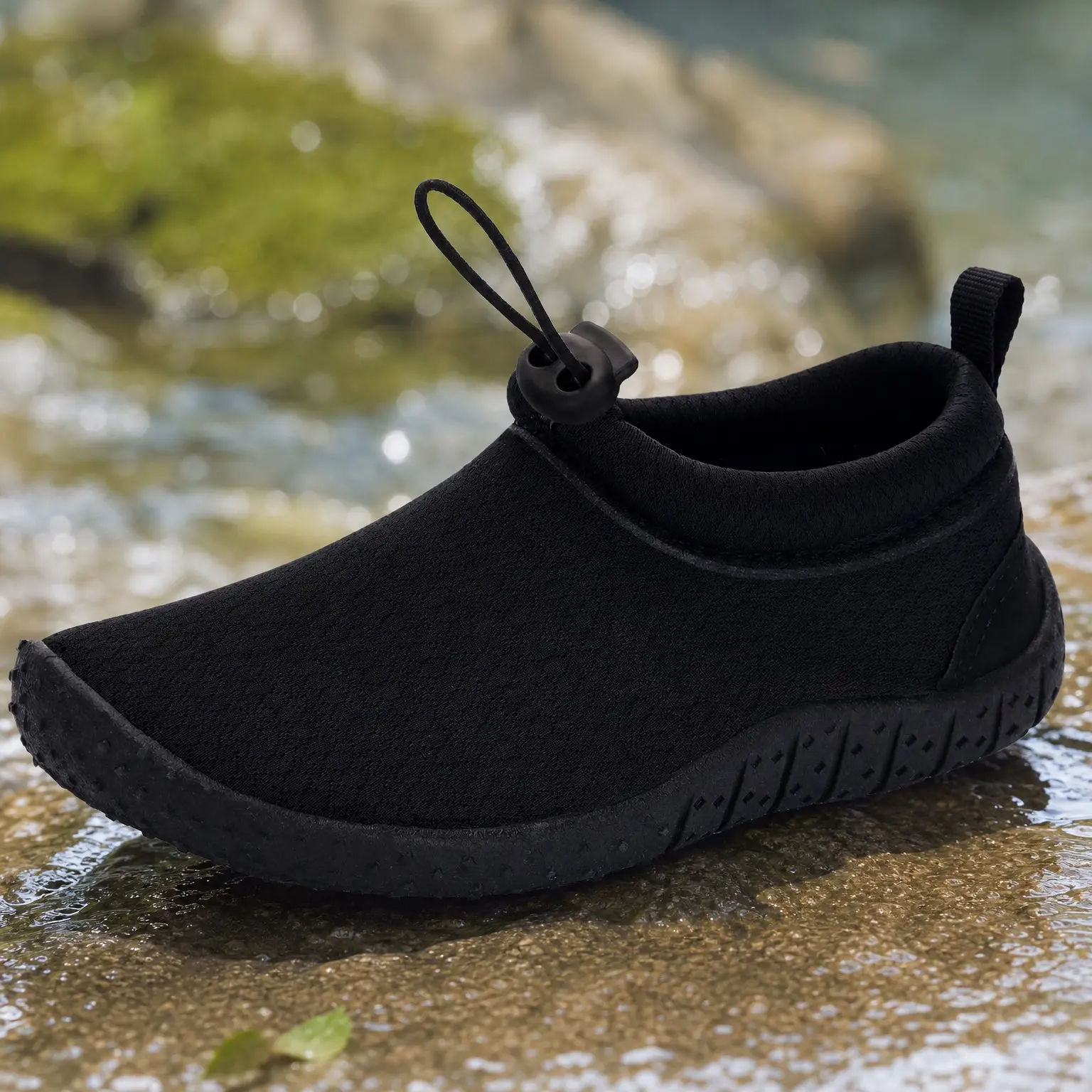 Little/Big Kids Amphibious Water Shoes for Boys & Girls | Slip-On Aqua Socks with Drawstring to Keep Sand & Pebbles Out, Foldable & Lightweight, Camping & Beach EssentialsGift
