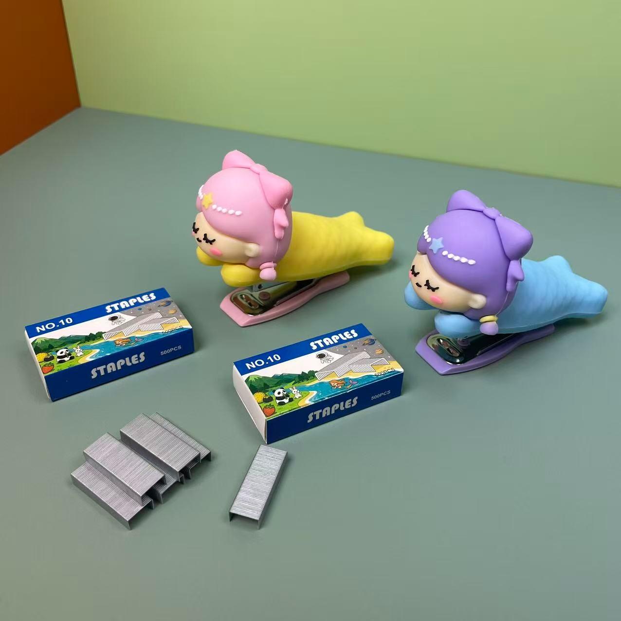 Mermaid Cartoon Stapler Set with 500 Staples, Comfortable Binding, Versatile, Ideal for Home School Office Classroom Supplies, Cute Design, Essential Stationery