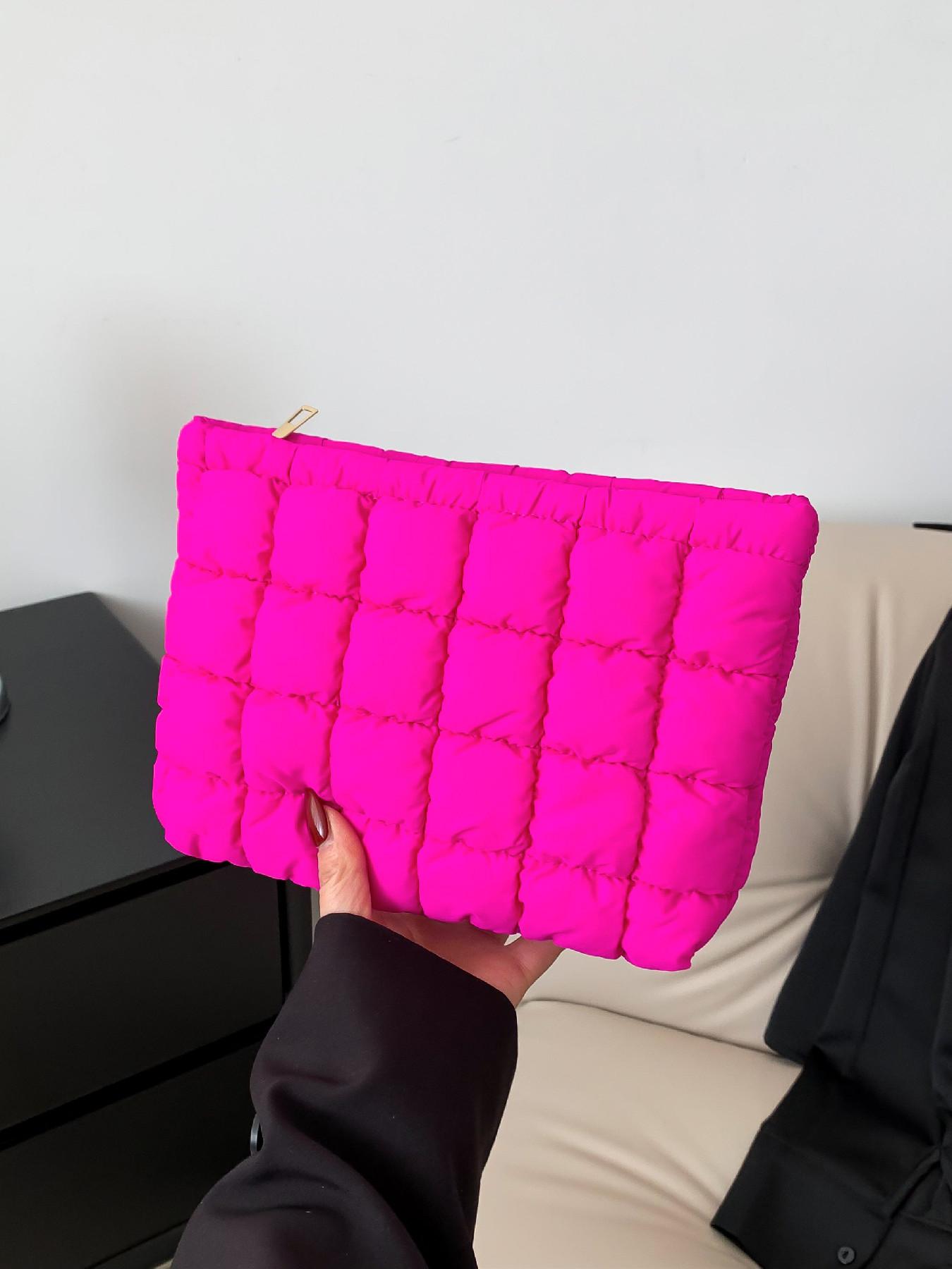 Ladies' fashion quilted plaid convenient makeup bag, casual solid color pleated design lightweight large-capacity storage bag, Makeup Organizer Pouch, Cosmetic Pouch