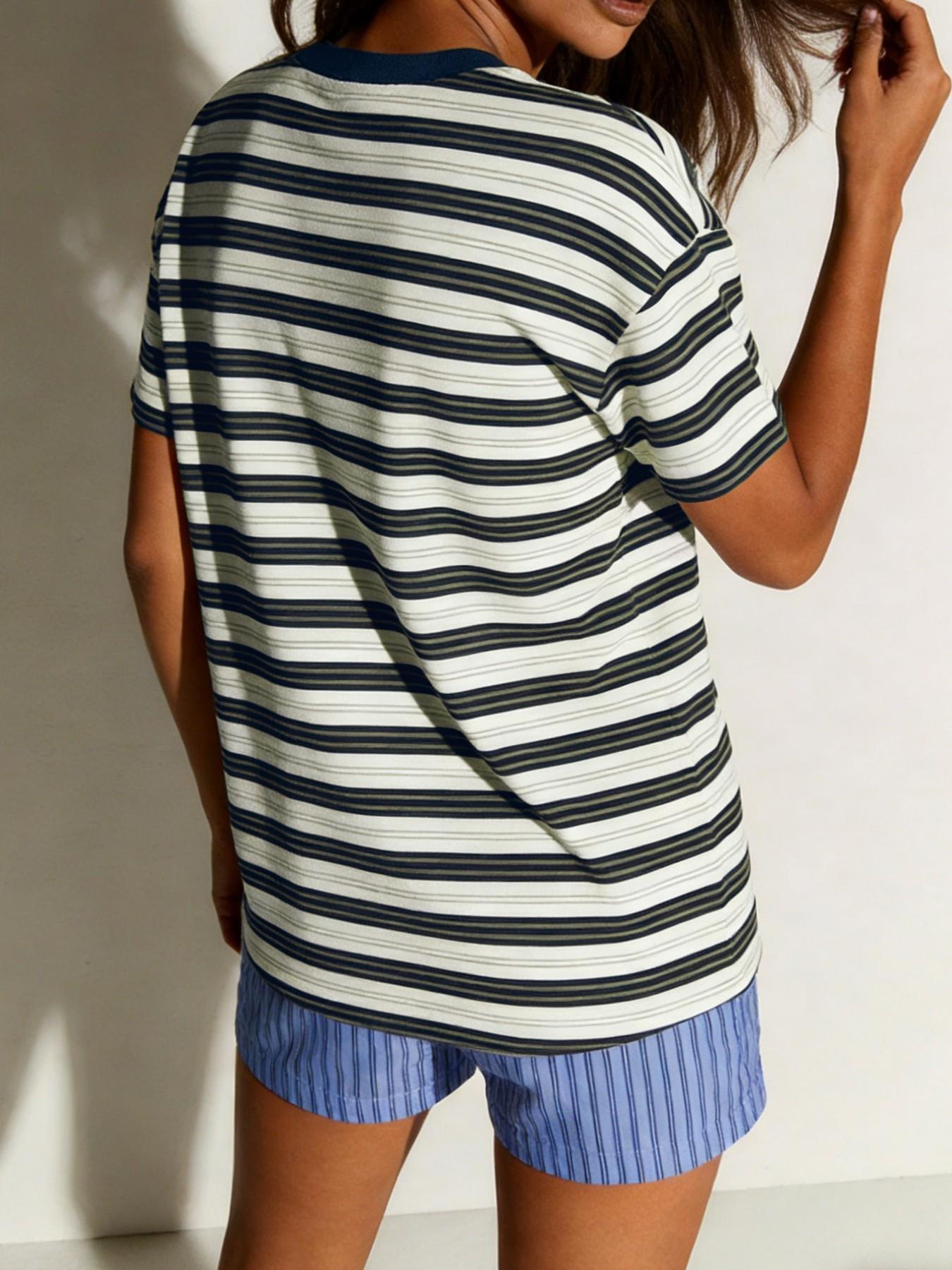 Striped Oversized Round Neck Short Summer Tee with Contrast Neckline, Effortlessly Cool Casual Chic Everyday Top Fit