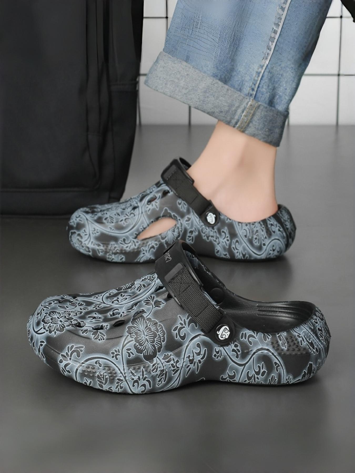 2 Colors+Men's Large Size Patterned Clogs - Comfortable Upper+Anti-Slip Outsole+Size 40-47 Men's Range Suitable for Daily Streetwear+Home Leisure, Breathable & Comfortable+Anti-Slip & Wear-Resistant
