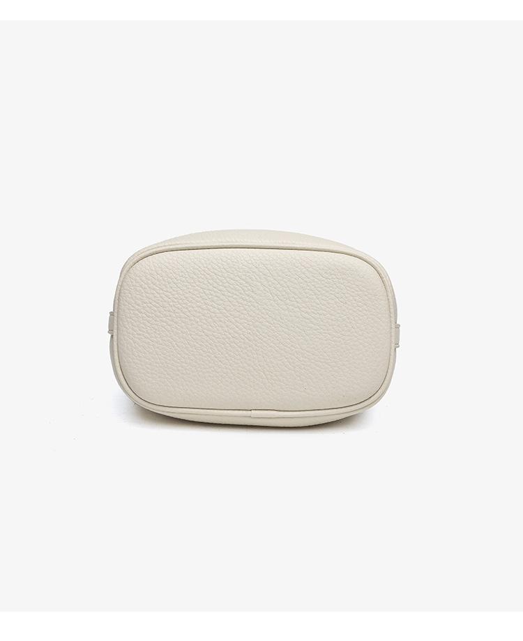 New stylish and versatile high-end large-capacity handbag, crossbody bag, commuter bag for women
