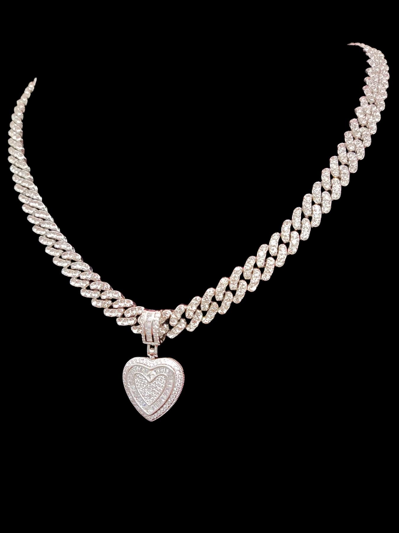 1Piece Women Hiphop Love Heart Shape Pendant Necklace Fashion Vintage Hip Hop Necklace Is Perfect For Party Or Everyday Lovers' Gifts Jewel Necklace