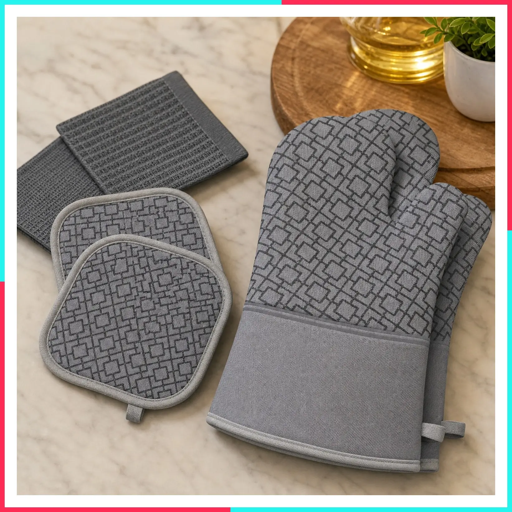 Oven Mitts and Pot Holders Set 6pcs, High Heat Resistant 550 Degree Extra Long Kitchen Oven Gloves with Non-Slip Silicone Surface, Grey