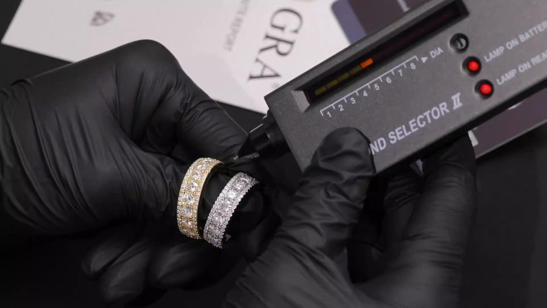 Delzzad 18K Gold-Plated Hip Hop Style Unisex Circle Ring VVS Synthetic Moissanite Ring Band S925/Copper Christmas Gift For Men Women