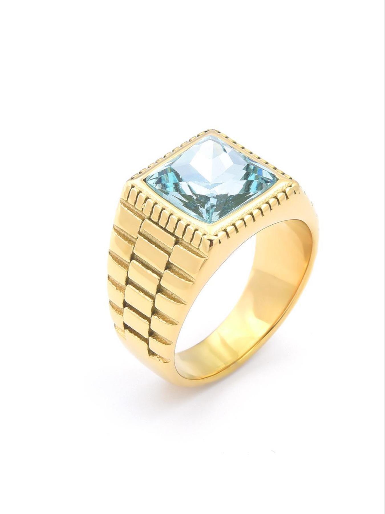 High-Quality Men's Ring, 18K Gold Plated Tarnish-Free, Square Black Gemstone Exudes Boldness