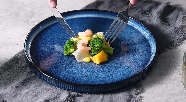 Famiware Star 10'' Stoneware Dinner Plate (Set of 6)