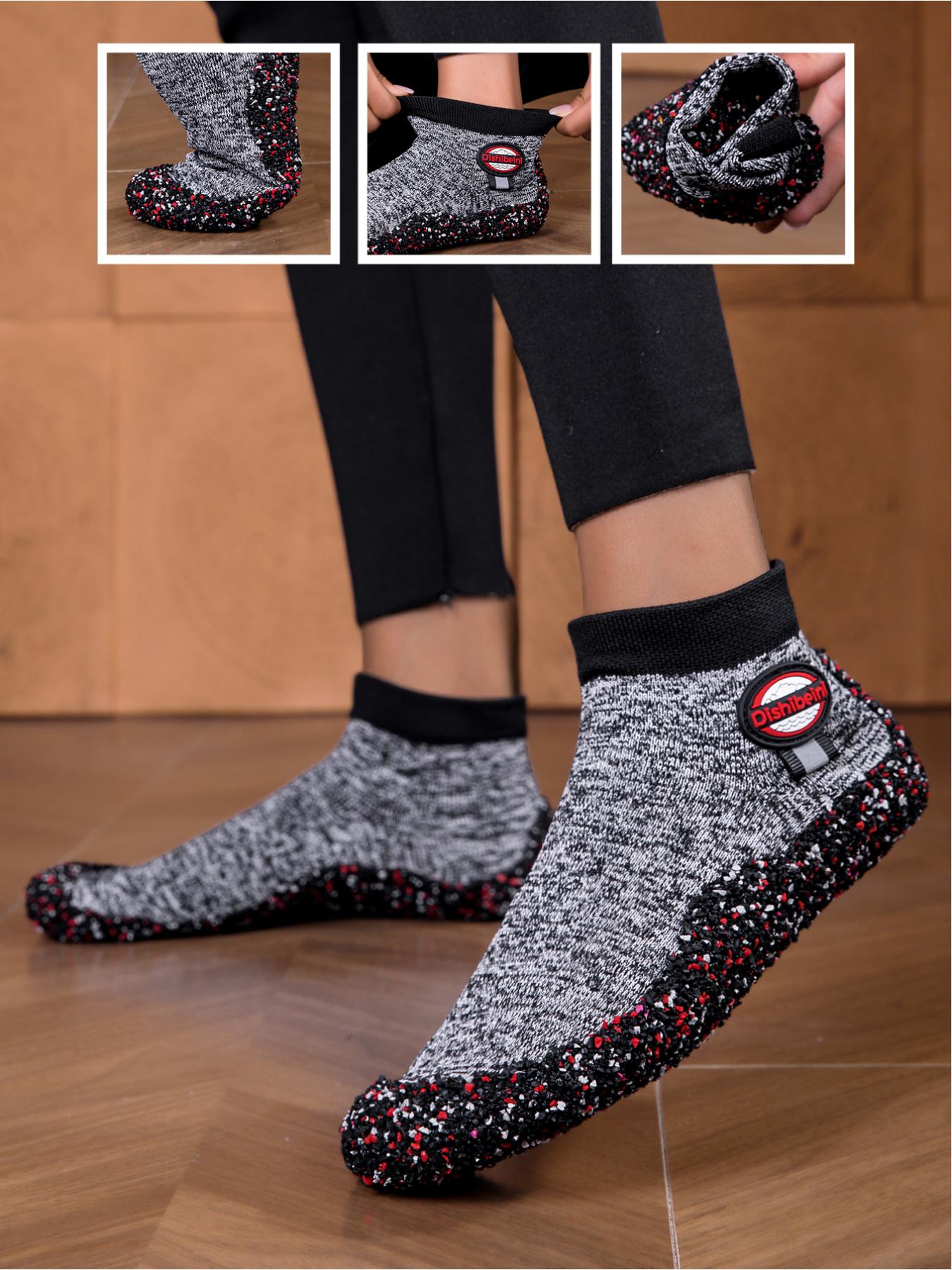 Ladies wear fitness yoga barefoot shoes with a widened toe design and a heel loop for easy on and off, suitable for fitness training, running, hiking, swimming, yoga and other sports scenes