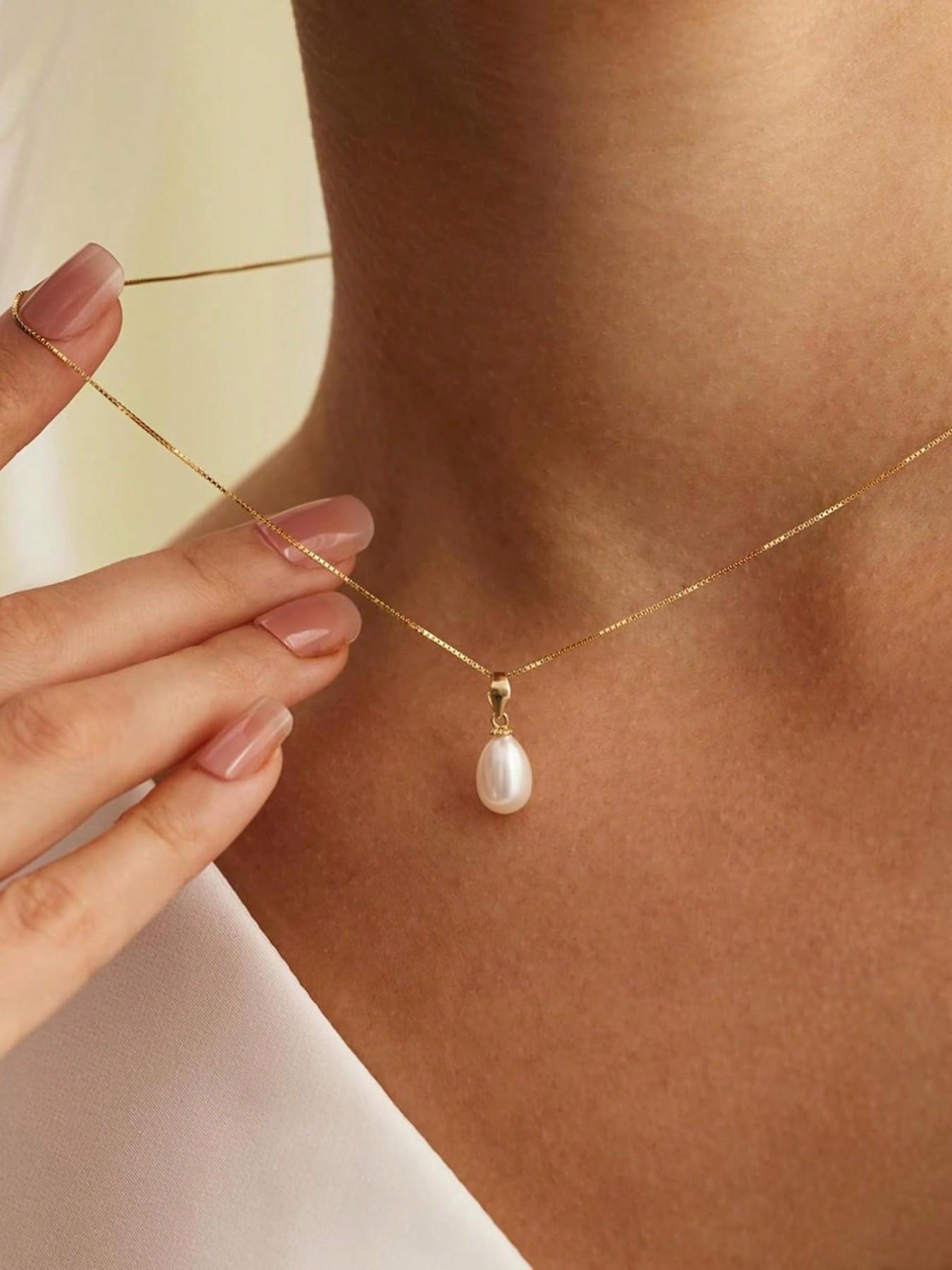 French Elegant Teardrop Pearl Necklace, Chain, Adjustable Length, Perfect for Daily, Travel, Date, Summer