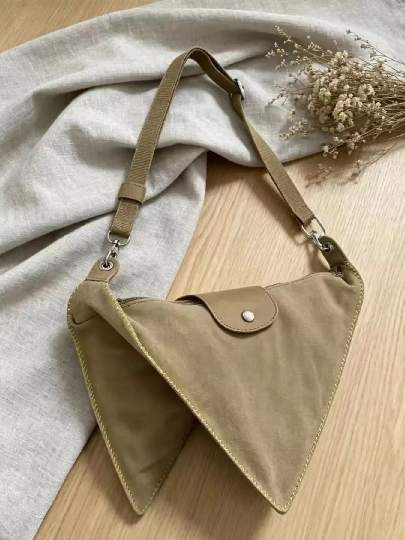Women's Canvas Shoulder Bag, Trendy Triangle Hand-Stitched Design, New Fashion Casual Crossbody Bag, Crossbody Handbags, All Seasons