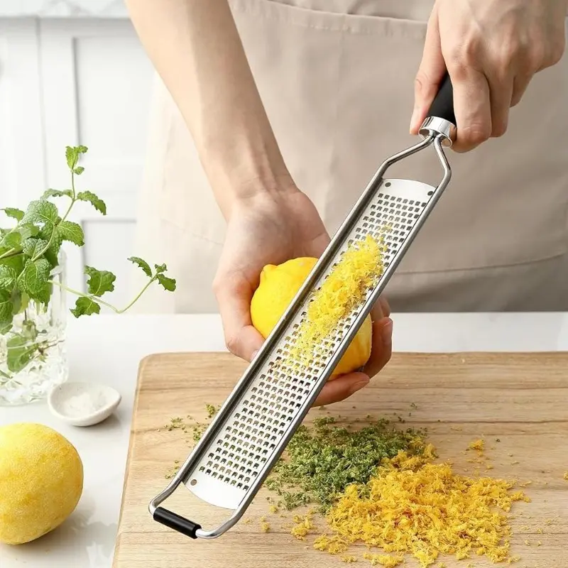 Stainless Steel Lemon Zester Grater with Handle - Garlic, Cheese, Parmesan, Nutmeg, Lime, Ginger Grater - Heavy Duty Kitchen Tool - Citrus Zester with Blade Cover - Fine Shred - Black