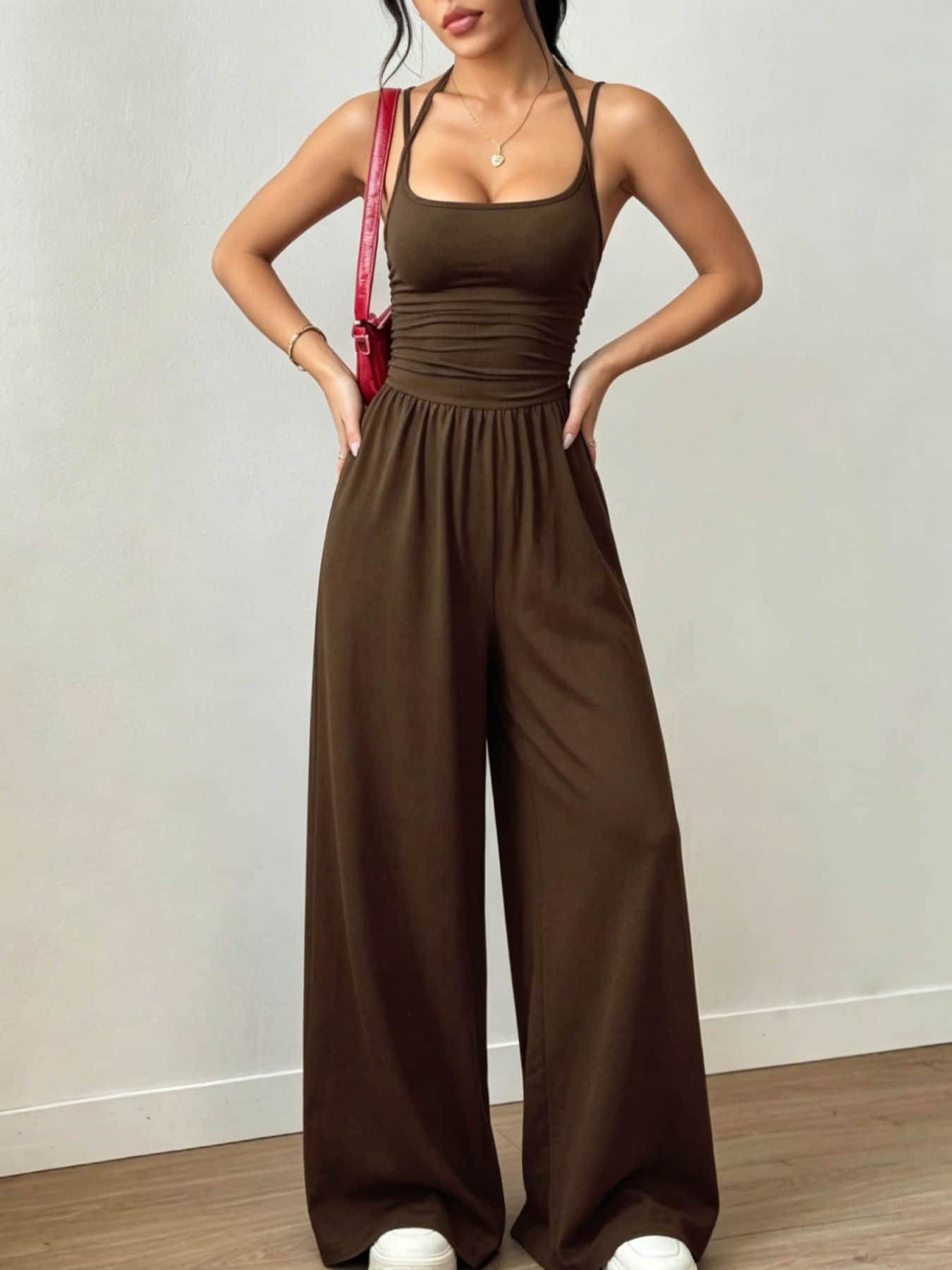 Summer New Fashion Women's Wear Design Double Fine Shoulder Strap One-Piece Wide Leg, Pleated Waist Design, Suitable for Commuting, Daily Wear, Vacation, Home, and Outdoor Adventures