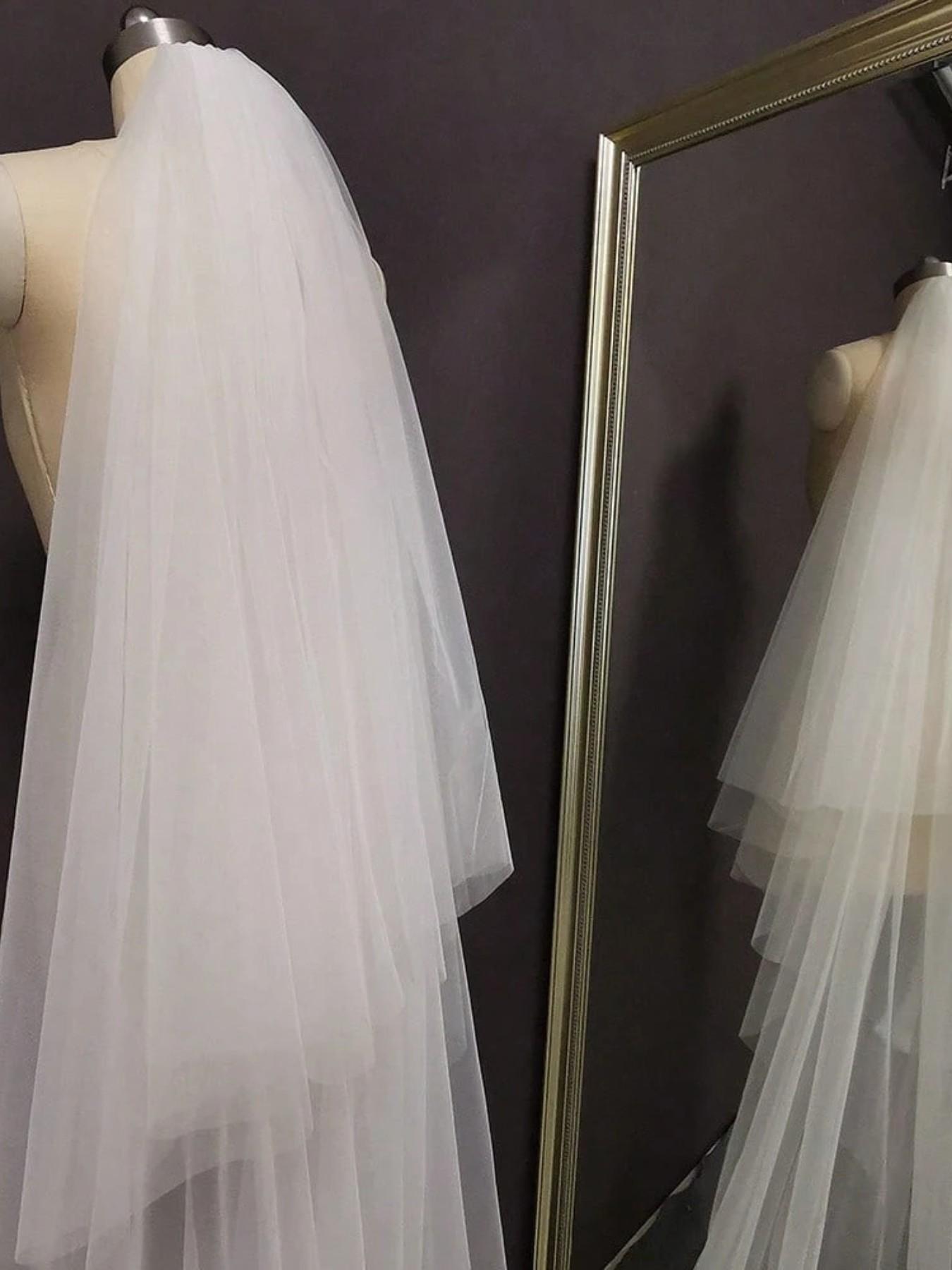 1pcs Cathedral Length Lace Edge Wedding Veil 3M Long Soft Tulle Bridal Veil with Elegant Embroidery Appliqué, Classic Ivory Bride Veil for Ceremony & Photoshoot