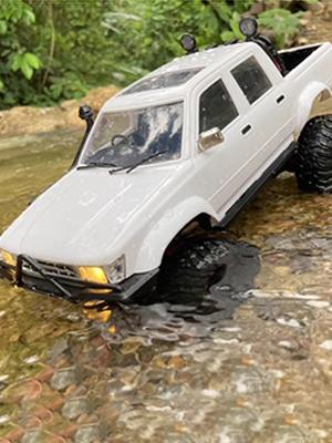 ARRIS 1/16 RC Rock Crawler 4x4 Off Road Truck All Terrain RC Pickup for Adults (RTR, White) ARRIS 1/16 RC Rock Crawler 4x4 Off Road Truck All Terrain RC Pickup for Adults (RTR, White)