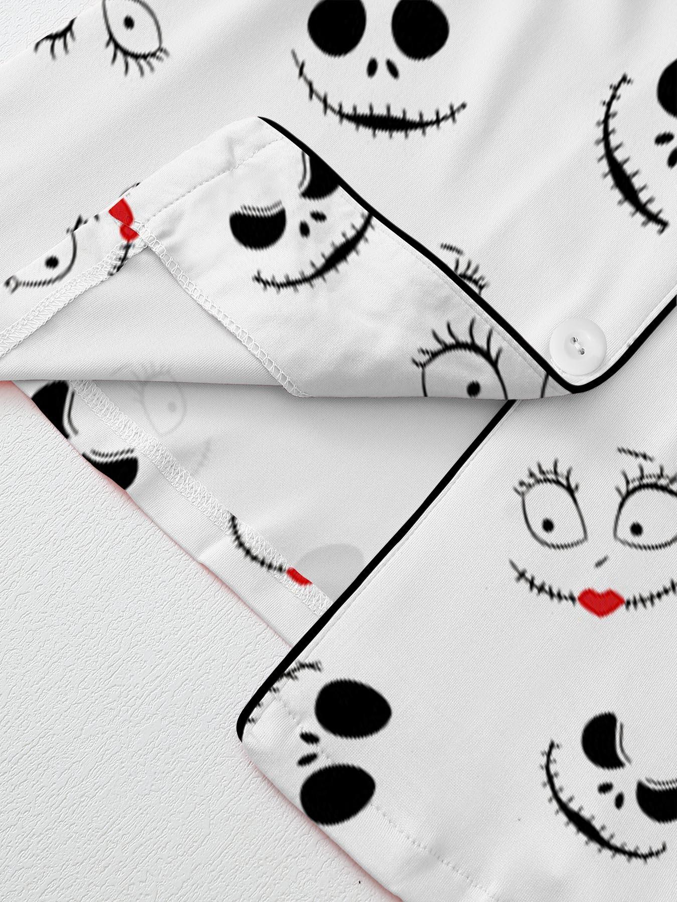 Creepy Cute Skeleton Halloween Pattern Short Sleeve Pajama Set, Spooky Stitched Face Graphic Sleepwear with Black Piping, Goth Style Summer Loungewear Set, Fun 2-Piece PJs