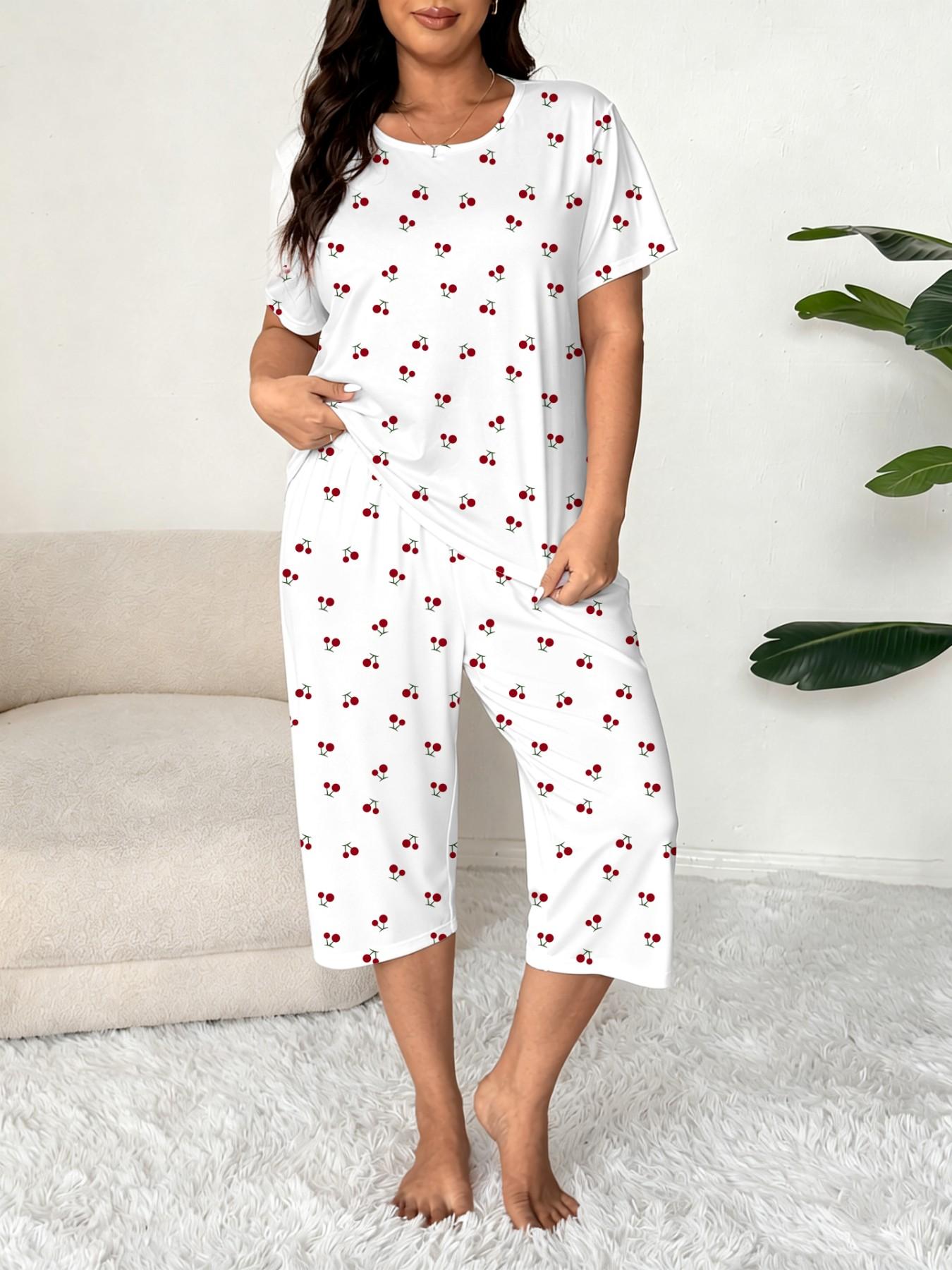 Plus-Size Women's Cherry Print Round Neck Short Sleeve Top and Capri Pants Set, Casual Pajamas Set, Comfortable Sleepwear