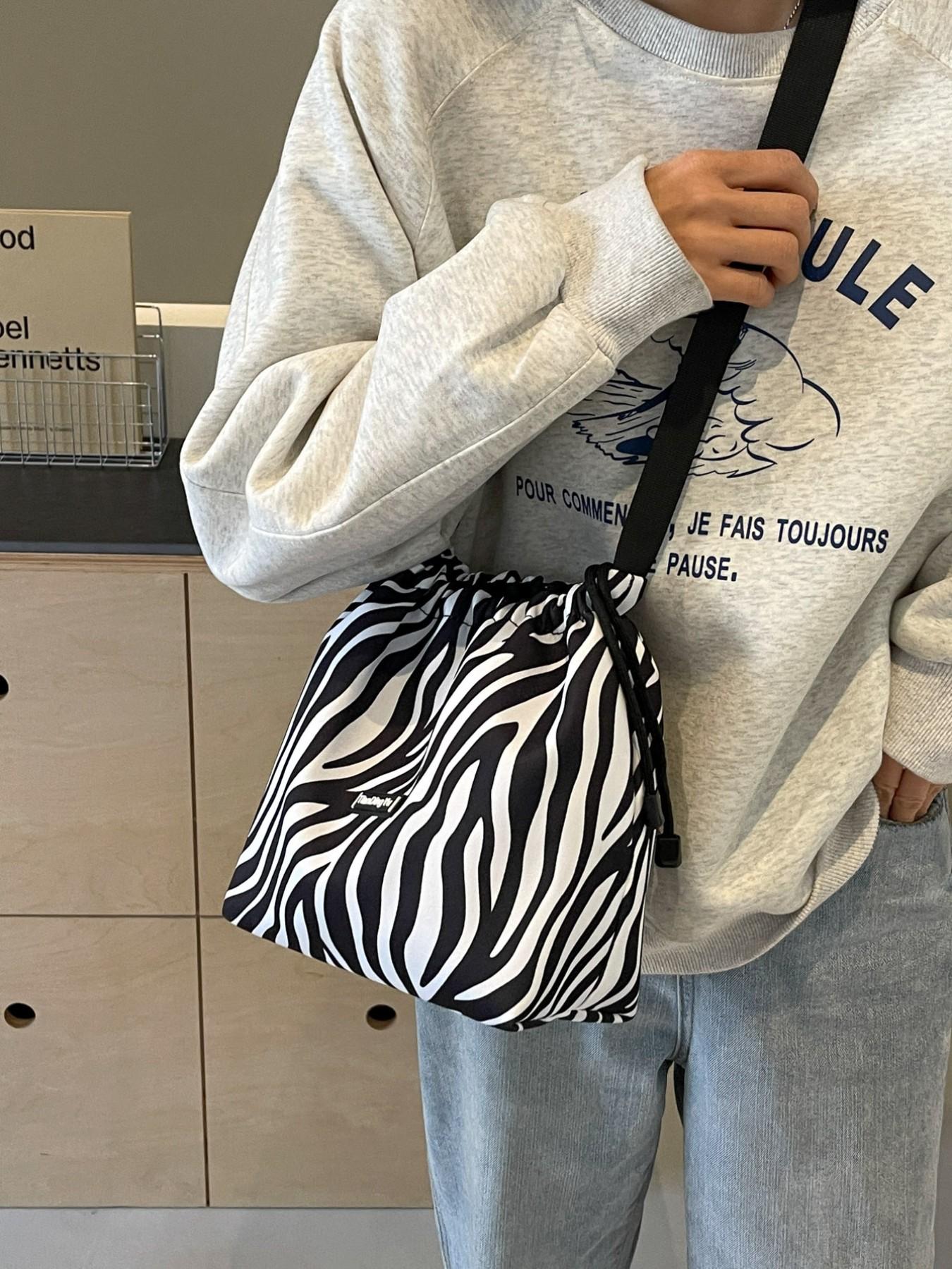 Women's Leopard Print Drawstring Bucket Bag, Lightweight Nylon Crossbody Shoulder Purse, Adjustable Strap, Casual All-Season Handbag