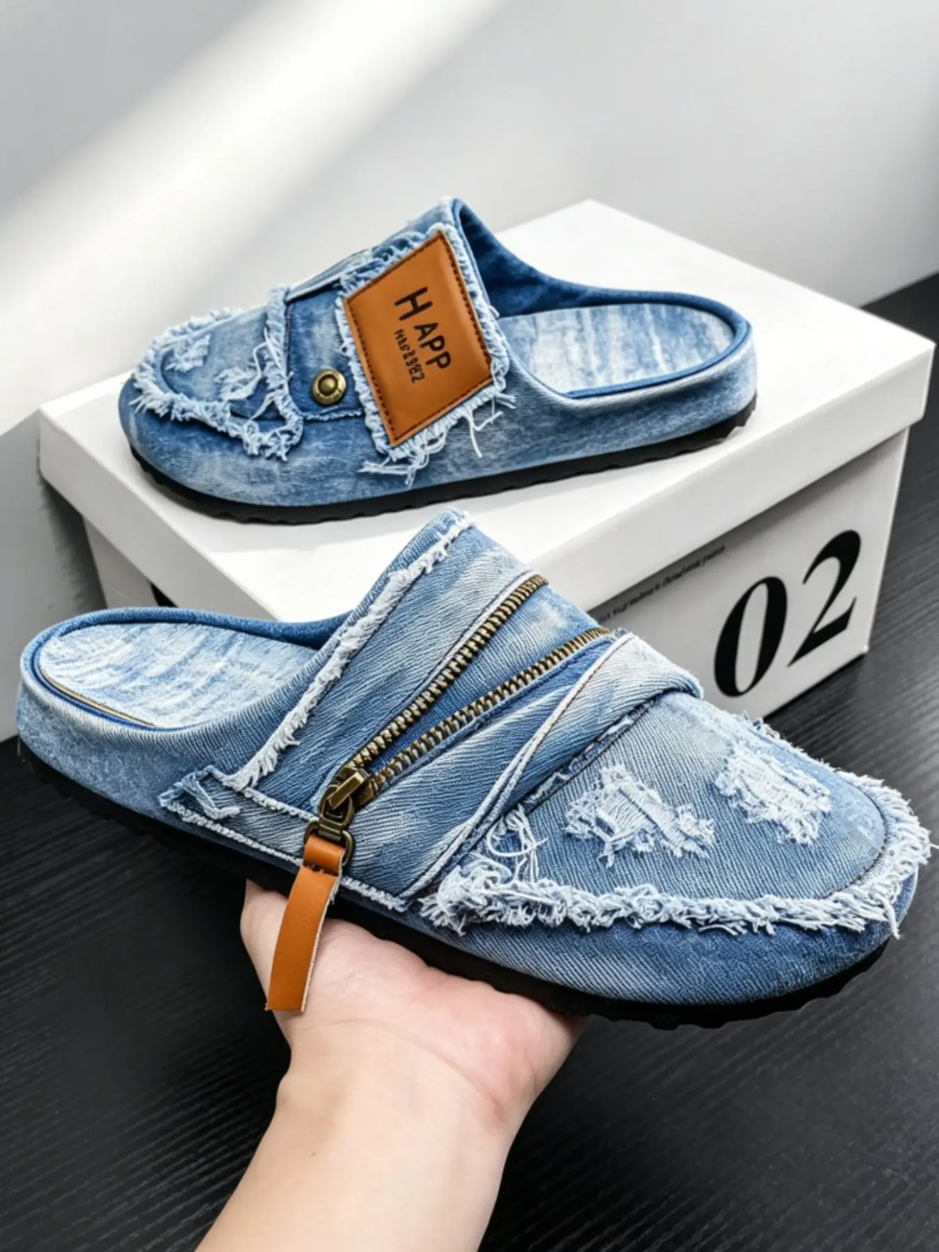 1 Pair Men Denim Mule Slippers, Vintage Distressed Style, Frayed Ripped Denim Upper, Soft Flat Non Slip Sole For Daily Shopping And Casual Outing, Footwear