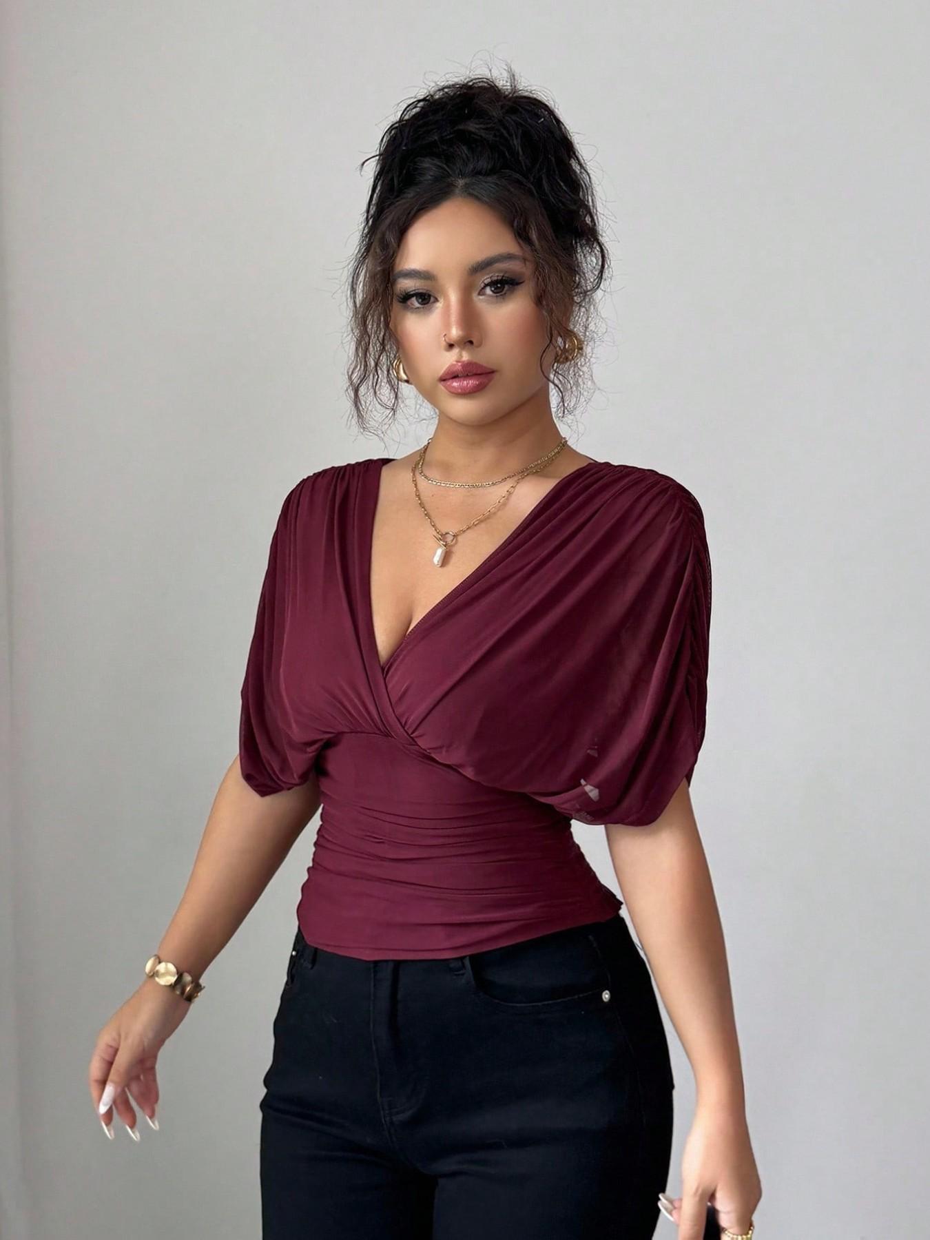 Women's V Neck Ruched Slim Fit Solid Color Blouse, Summer Short Sleeve Fitted Top, Casual Fashion Shirt for Women, Womenswear