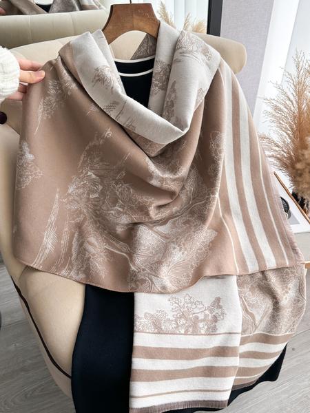 Women's Floral-Pattern Fringe-Trim Shawl, Imitation Cashmere Warm Scarf, Soft Thick Double-Sided Scarf for Fall and Winter, Fashion Accessory for Daily Wear, Great Gift for Girlfriend