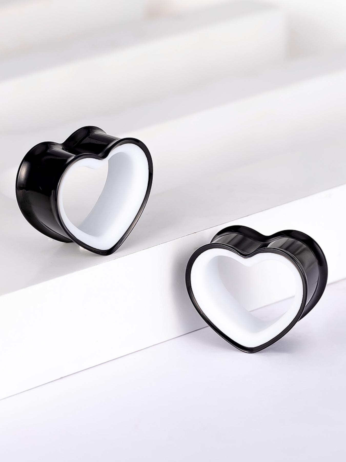 Vanku 2pcs 316L Surgical Steel Heart Shaped Ear Gauges, Hypoallergenic Double Flare Plugs, Y2K Body Piercing Jewelry for Stretched Ears