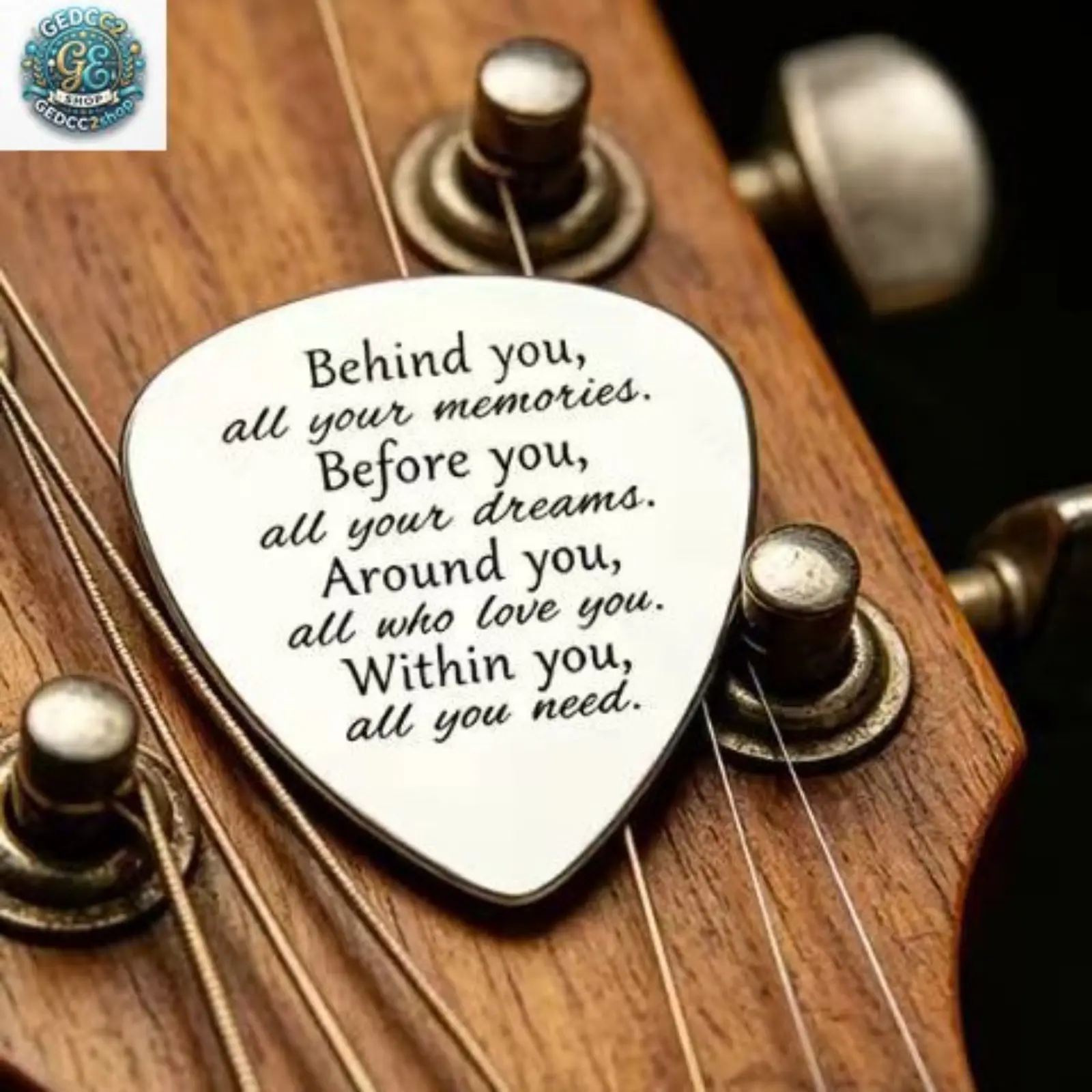 Stainless Steel Guitar Pick, Polished Metal Guitar Picks with Laser Engraved Design, Durable Guitar Accessories for Players & Music Lovers